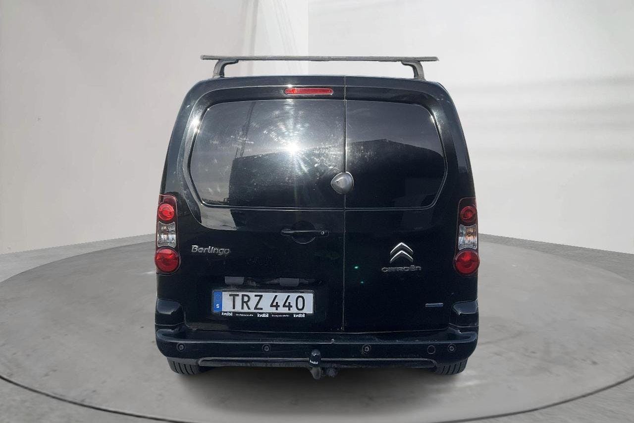 Citroën Berlingo 1.6 BlueHDi Skåp (100hk) - 155 420 km - Automaatne - must - 2016