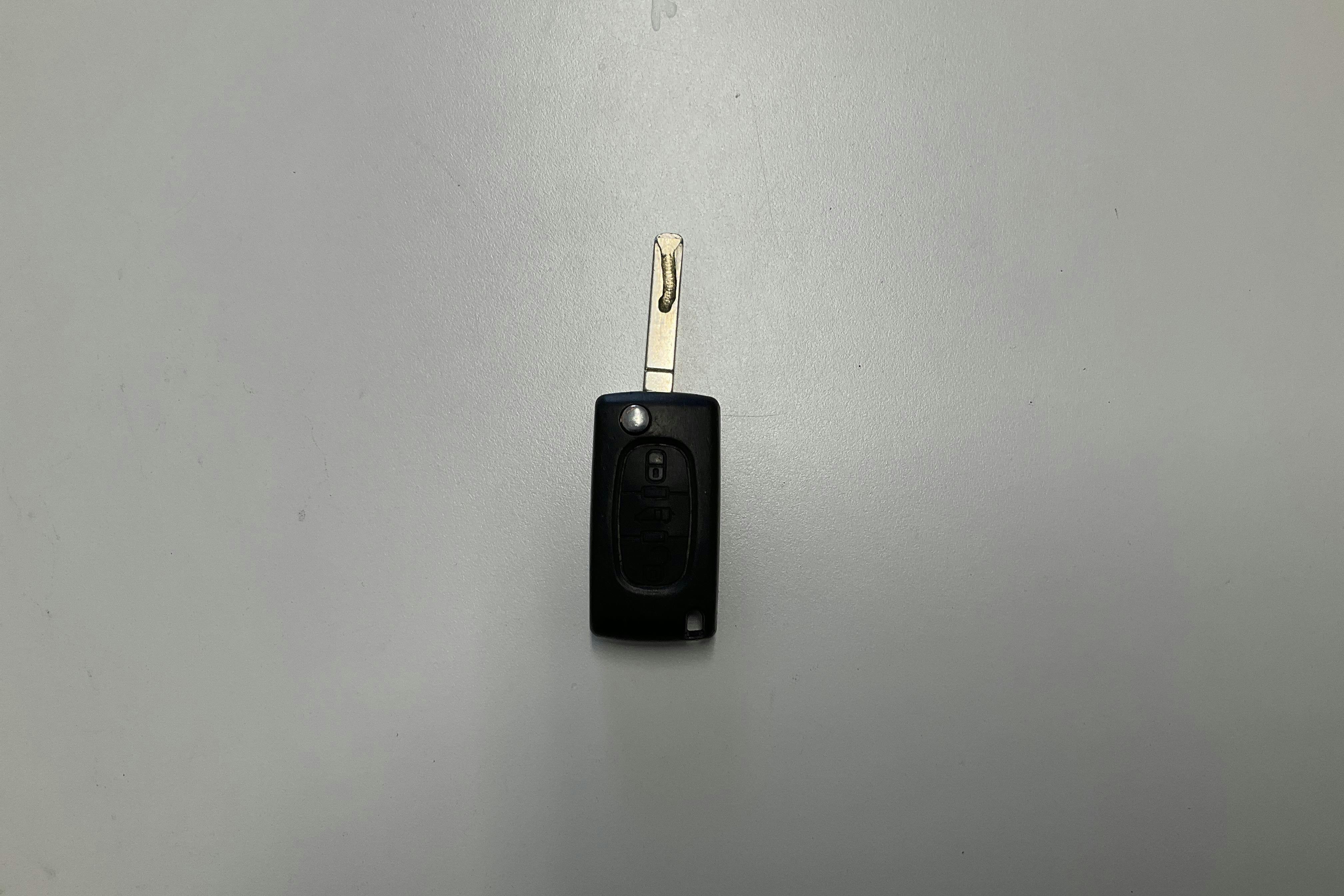 Citroën Berlingo 1.6 BlueHDi Skåp (100hk) - 155 420 km - Automaatne - must - 2016