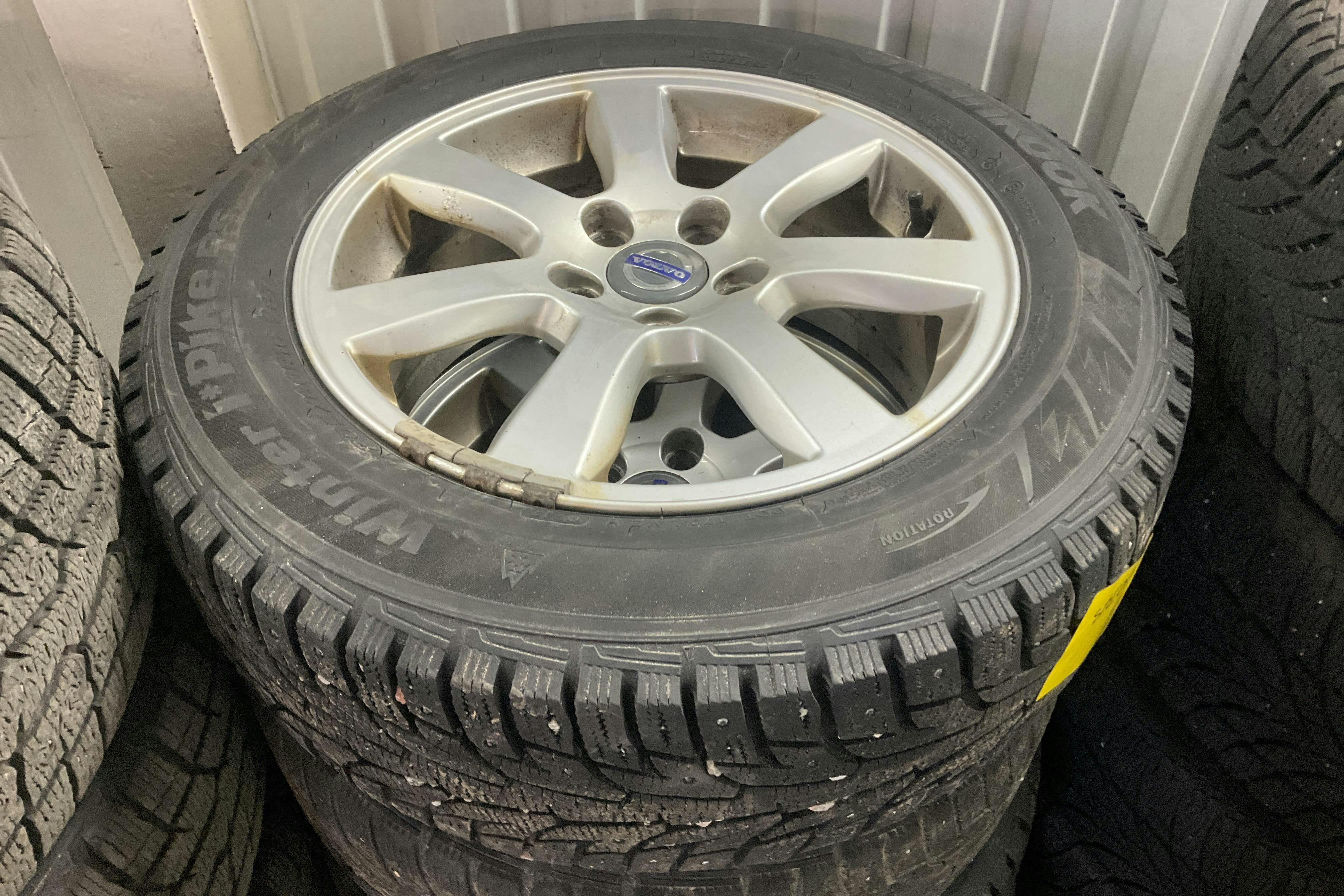 Volvo S60 D4 (181hk) - 213 860 km - Automatic - white - 2014