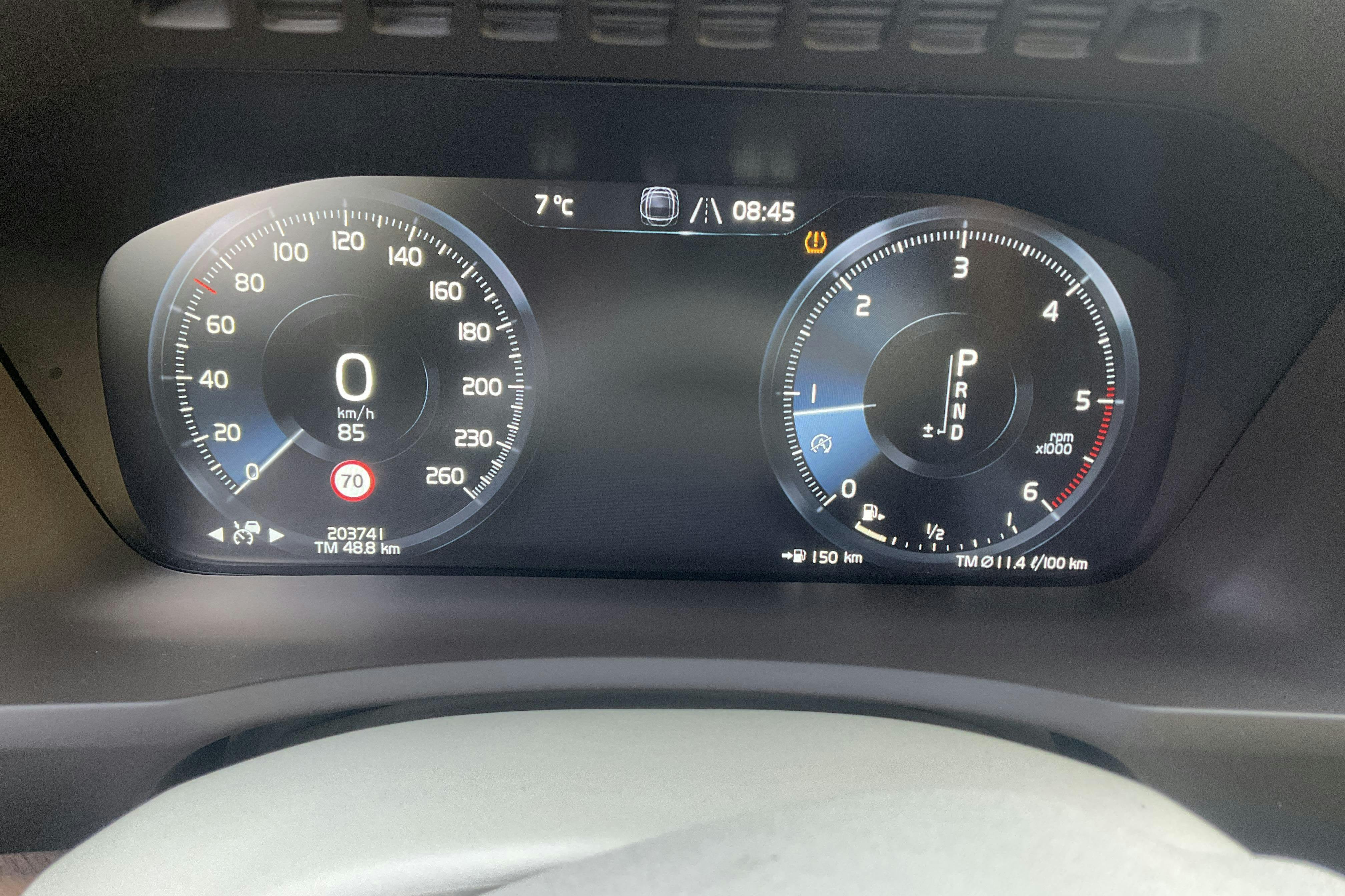 Volvo XC90 D5 AWD (225hk) - 203 740 km - Automaatne - Light Yellow - 2016