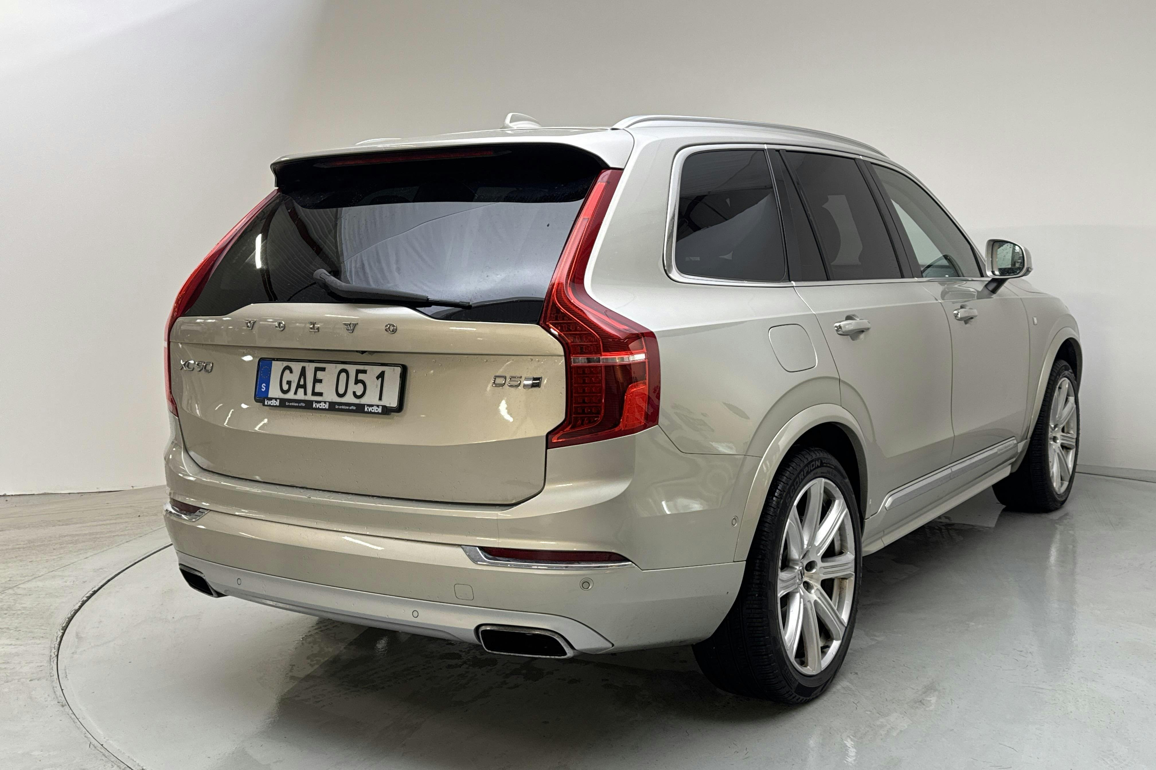 Volvo XC90 D5 AWD (225hk) - 203 740 km - Automaatne - Light Yellow - 2016