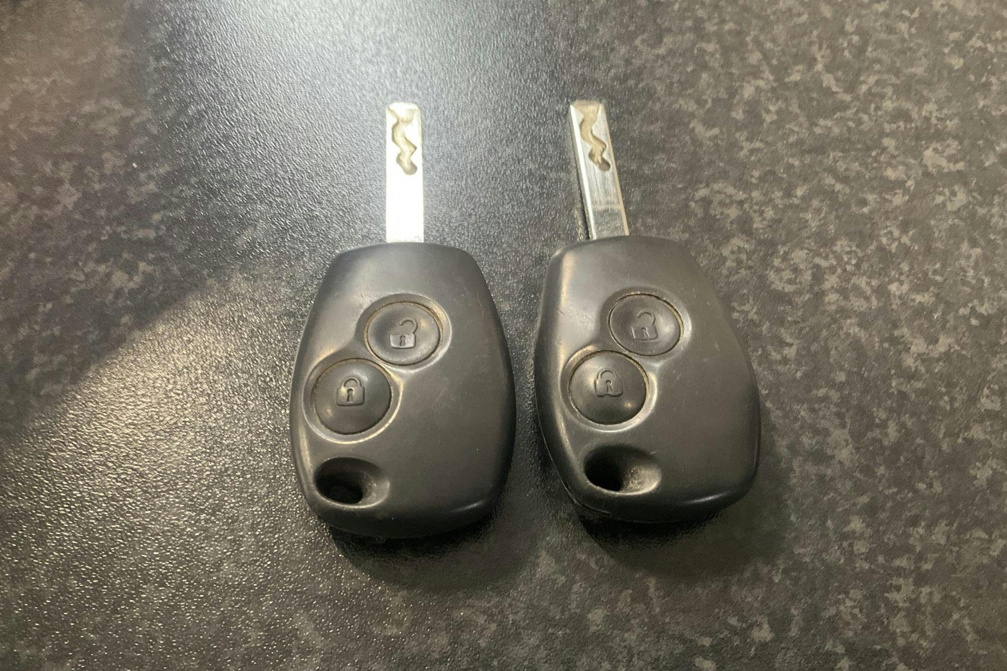 Renault Kangoo Z.E Power Plus 33 kWh Maxi Skåp (60hk) - 6 099 mil - Automat - vit - 2021