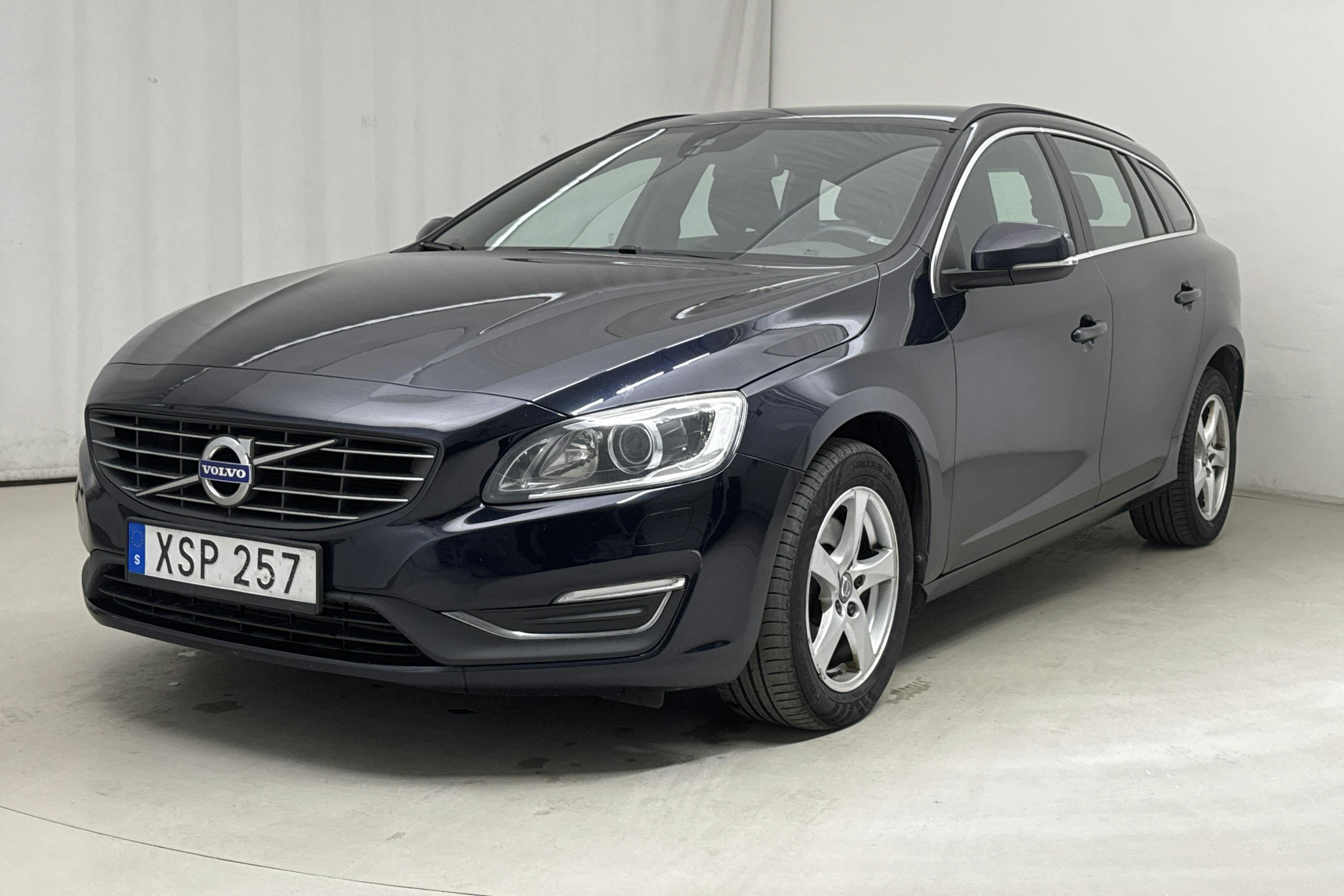 Volvo V60 D4 (190hk) - 191 620 km - Automatic - Dark Blue - 2016