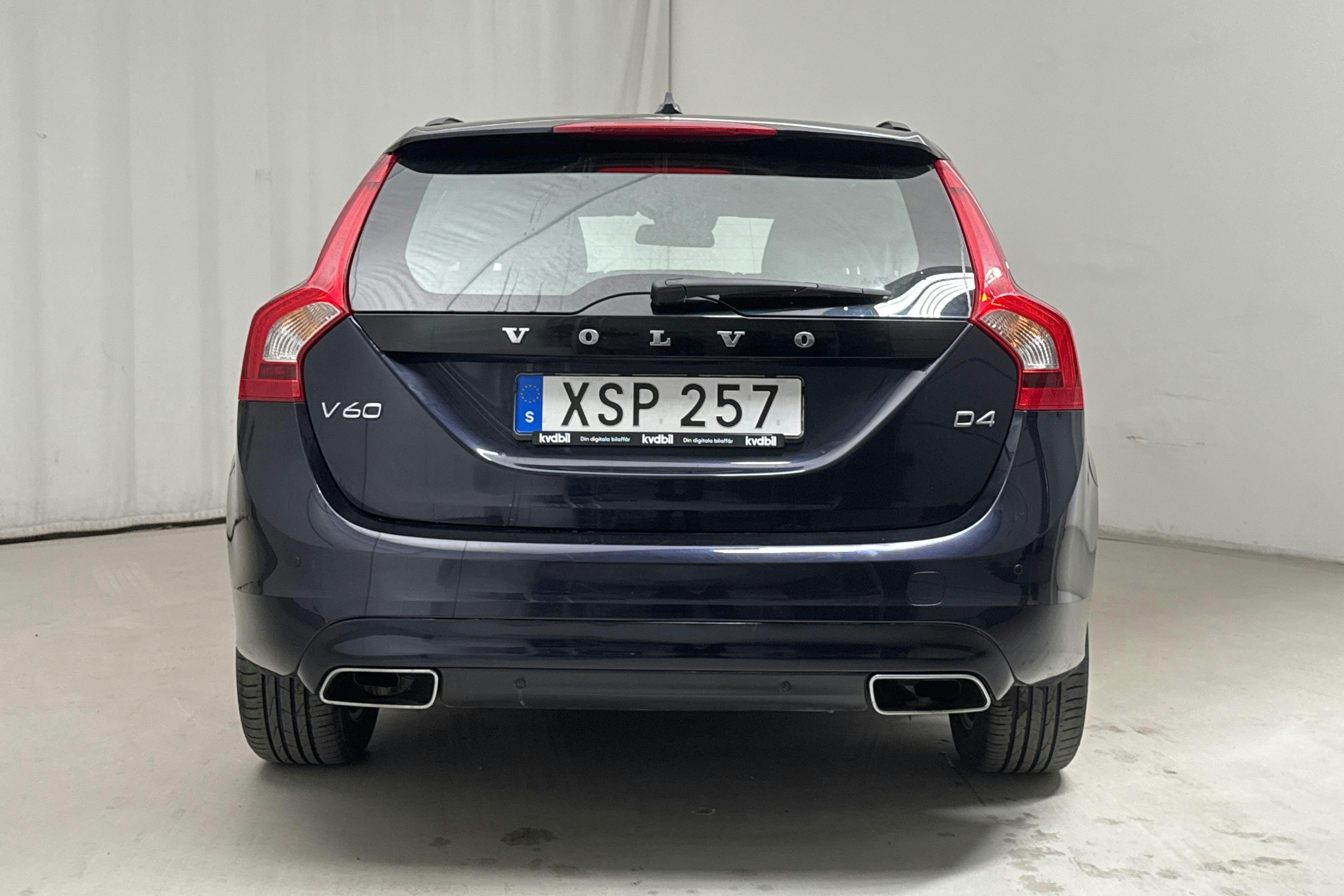 Volvo V60 D4 (190hk) - 191 620 km - Automatyczna - Dark Blue - 2016