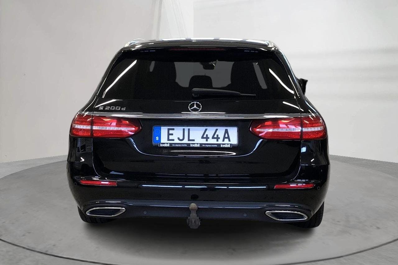 Mercedes E 200 d Kombi S213 (160hk) - 228 460 km - Automatic - black - 2020