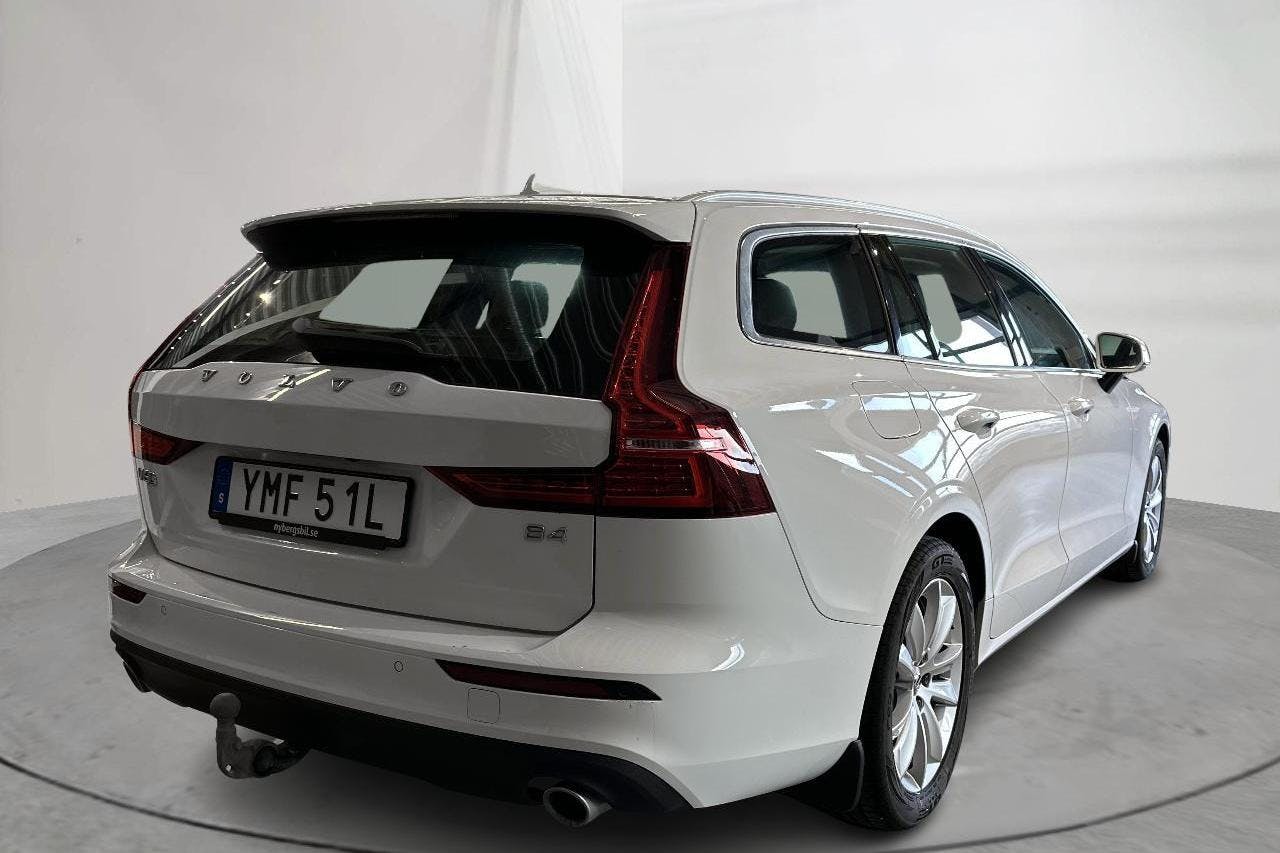 Volvo V60 B4 Mildhybrid, Diesel (197hk) - 10 507 mil - Automat - vit - 2021