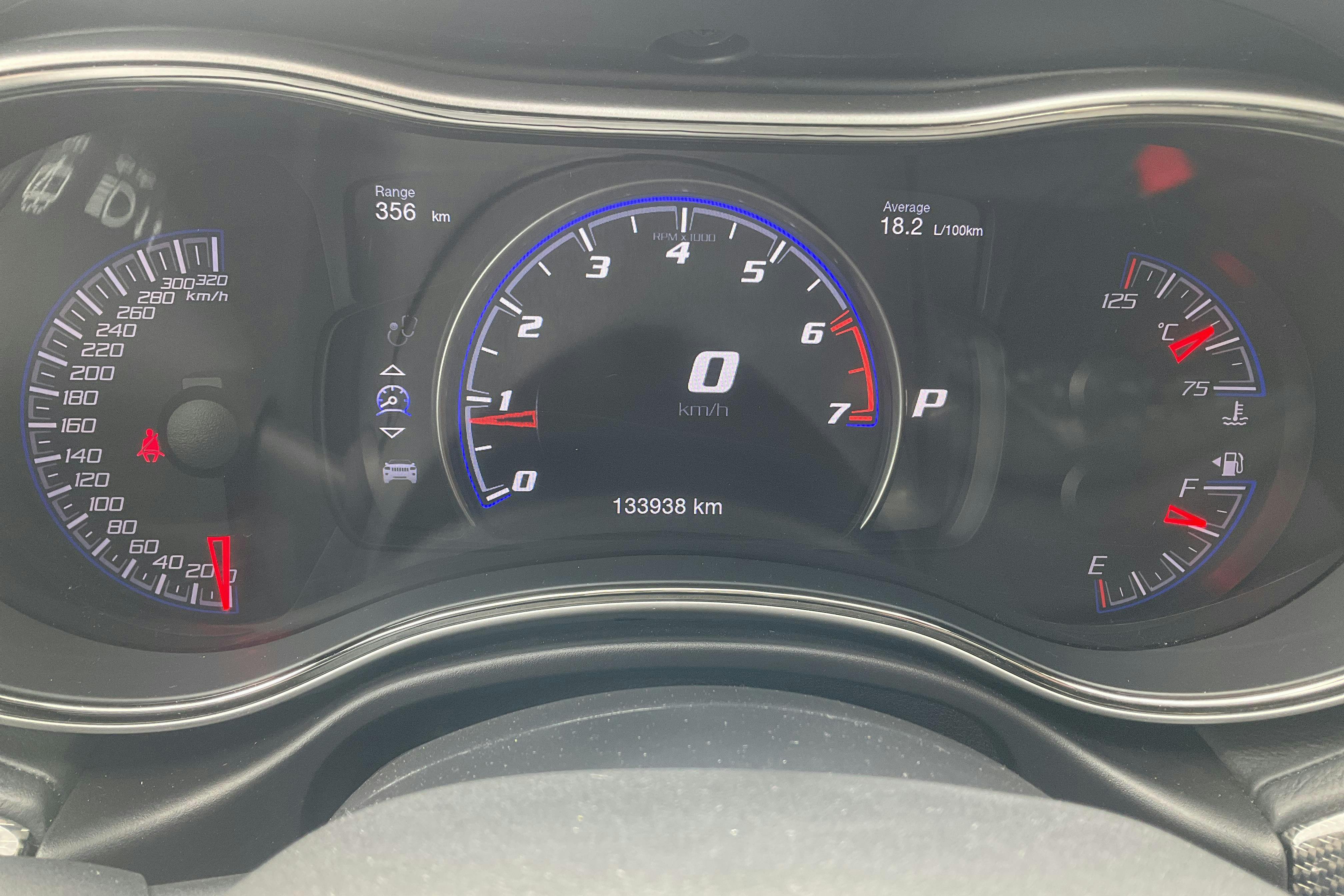 Jeep Grand Cherokee SRT Hellcat TrackHawk 6.2 V8 AWD (710hk) - 133 930 km - Automaatne - must - 2018