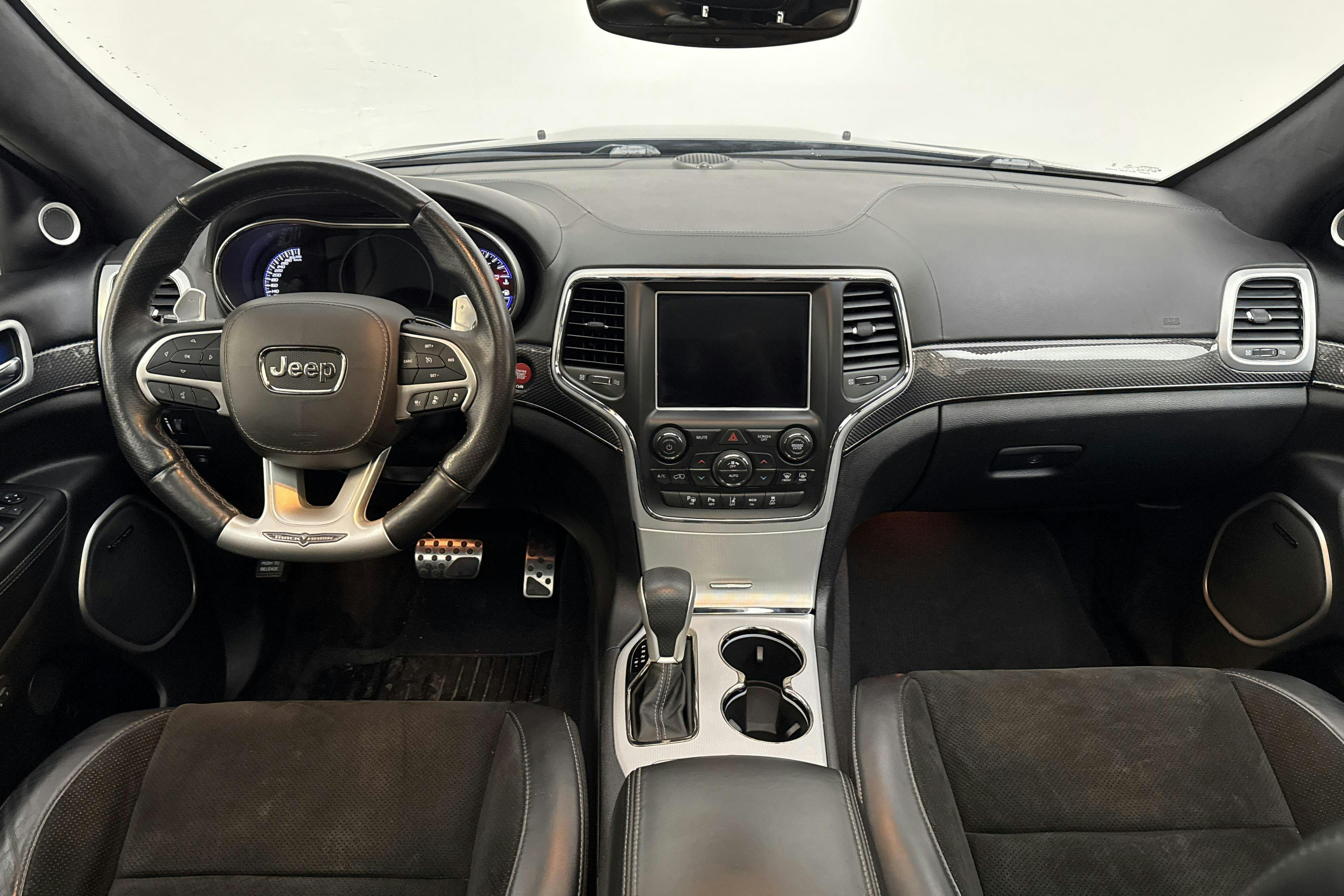 Jeep Grand Cherokee SRT Hellcat TrackHawk 6.2 V8 AWD (710hk) - 133 930 km - Automaatne - must - 2018