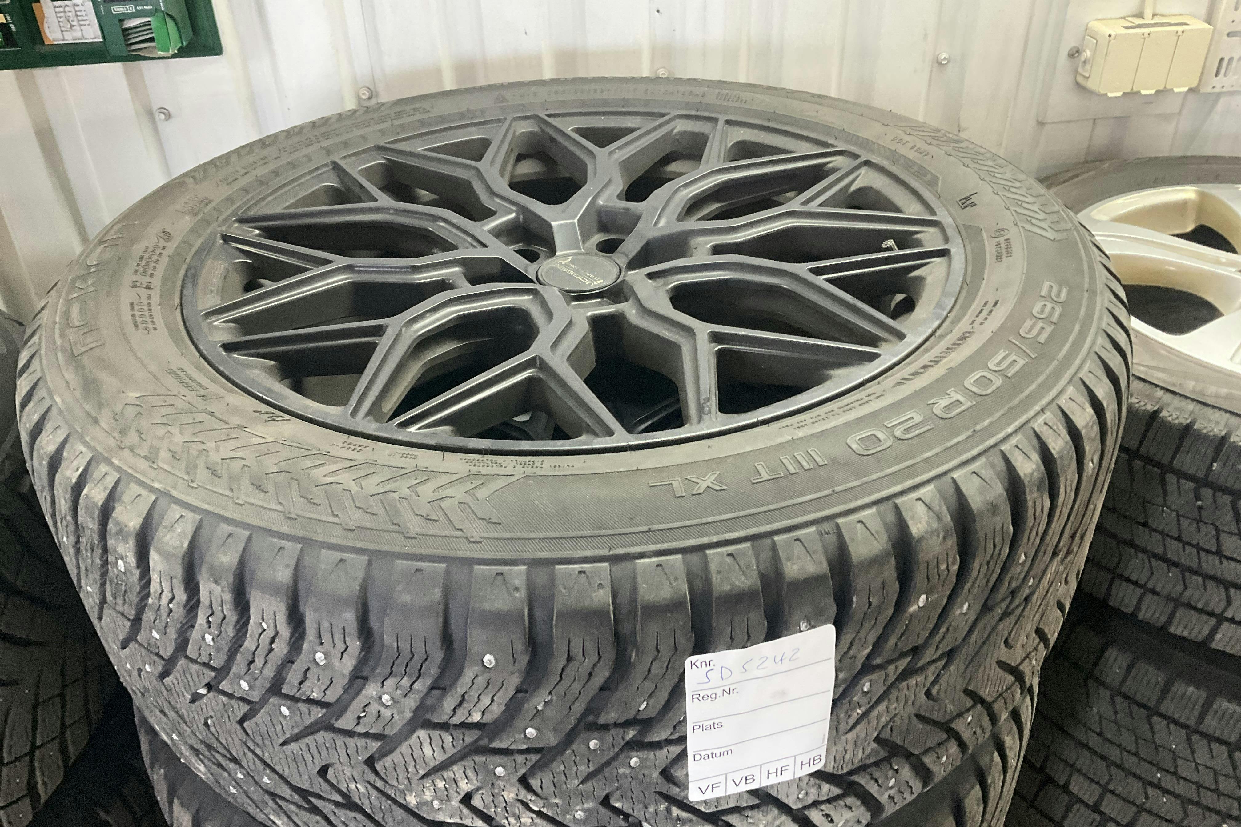 Jeep Grand Cherokee SRT Hellcat TrackHawk 6.2 V8 AWD (710hk) - 133 930 km - Automaatne - must - 2018