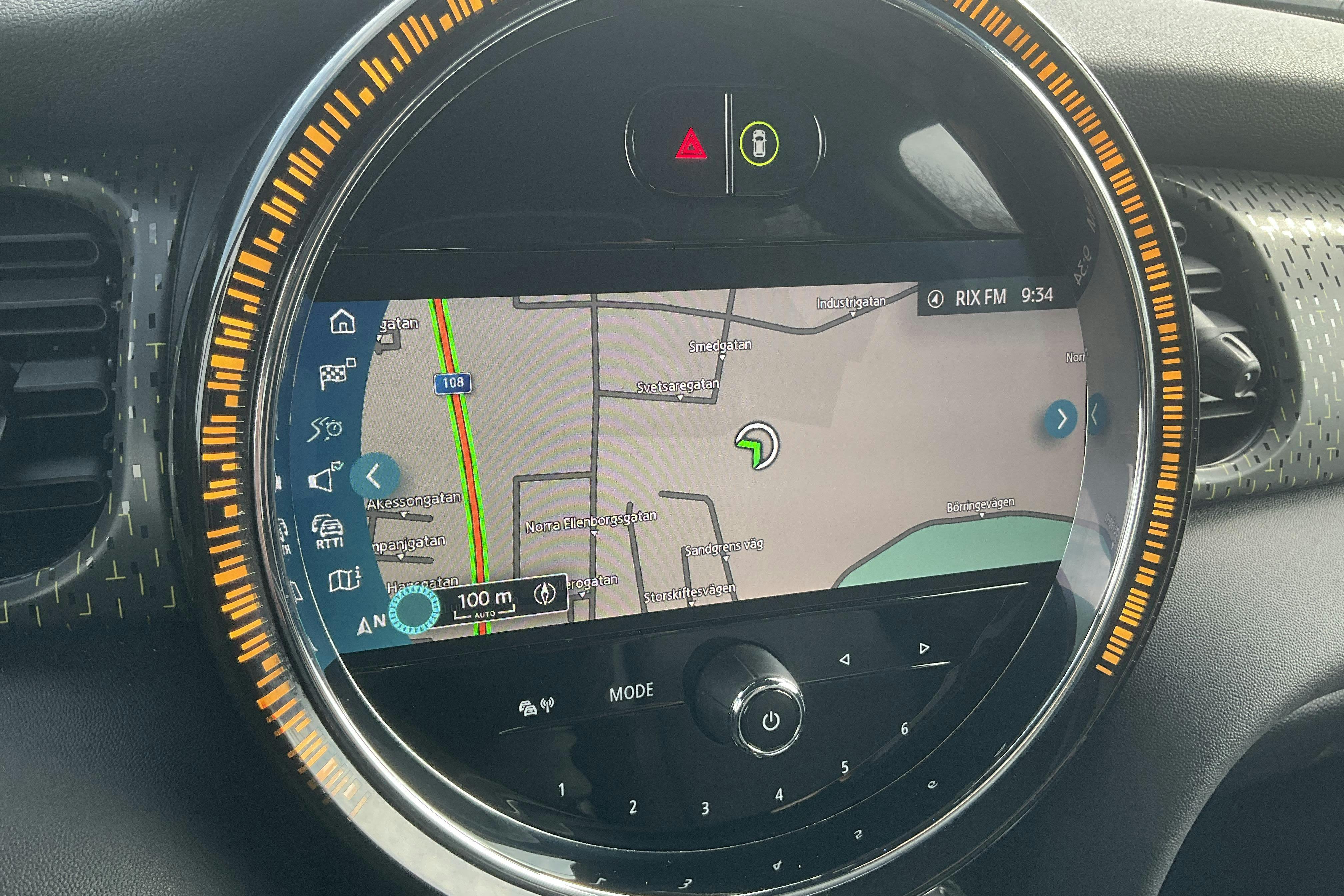 MINI Cooper SE, F56 LCI (184hk) - 23 890 km - Automaatne - must - 2023