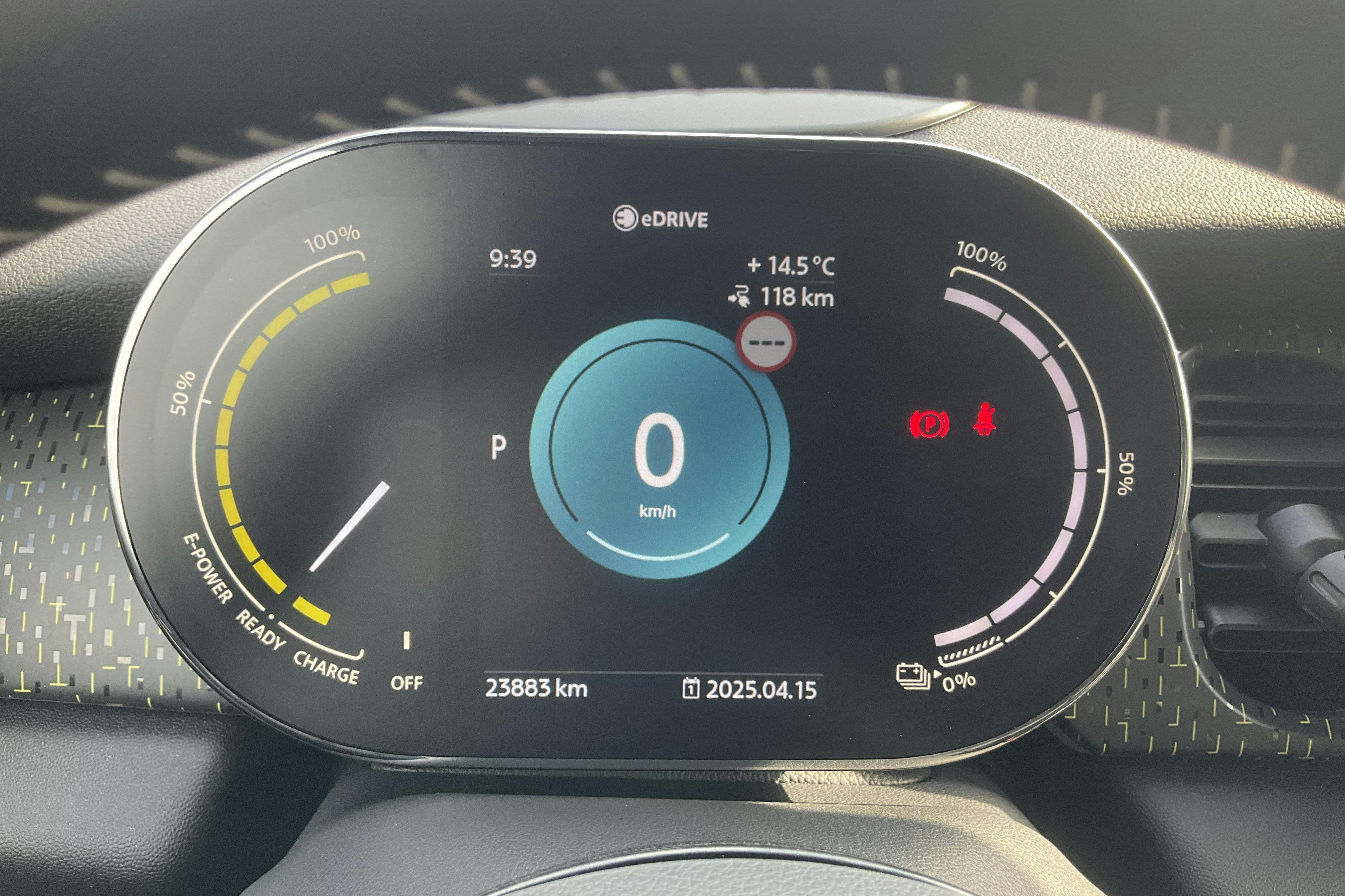 MINI Cooper SE, F56 LCI (184hk) - 23 890 km - Automaatne - must - 2023