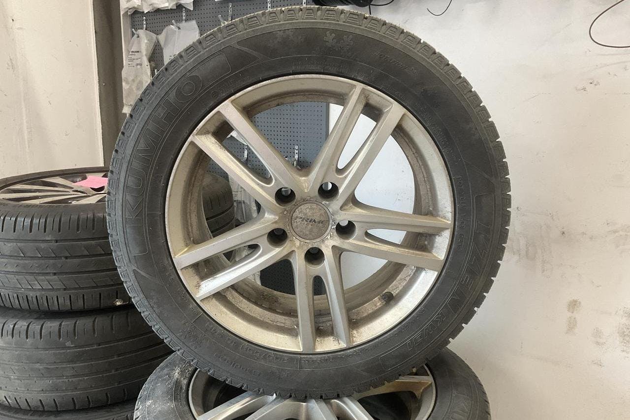 Audi A3 1.4 TFSI g-tron Sportback (110hk) - 223 890 km - Käsitsi - punane - 2016