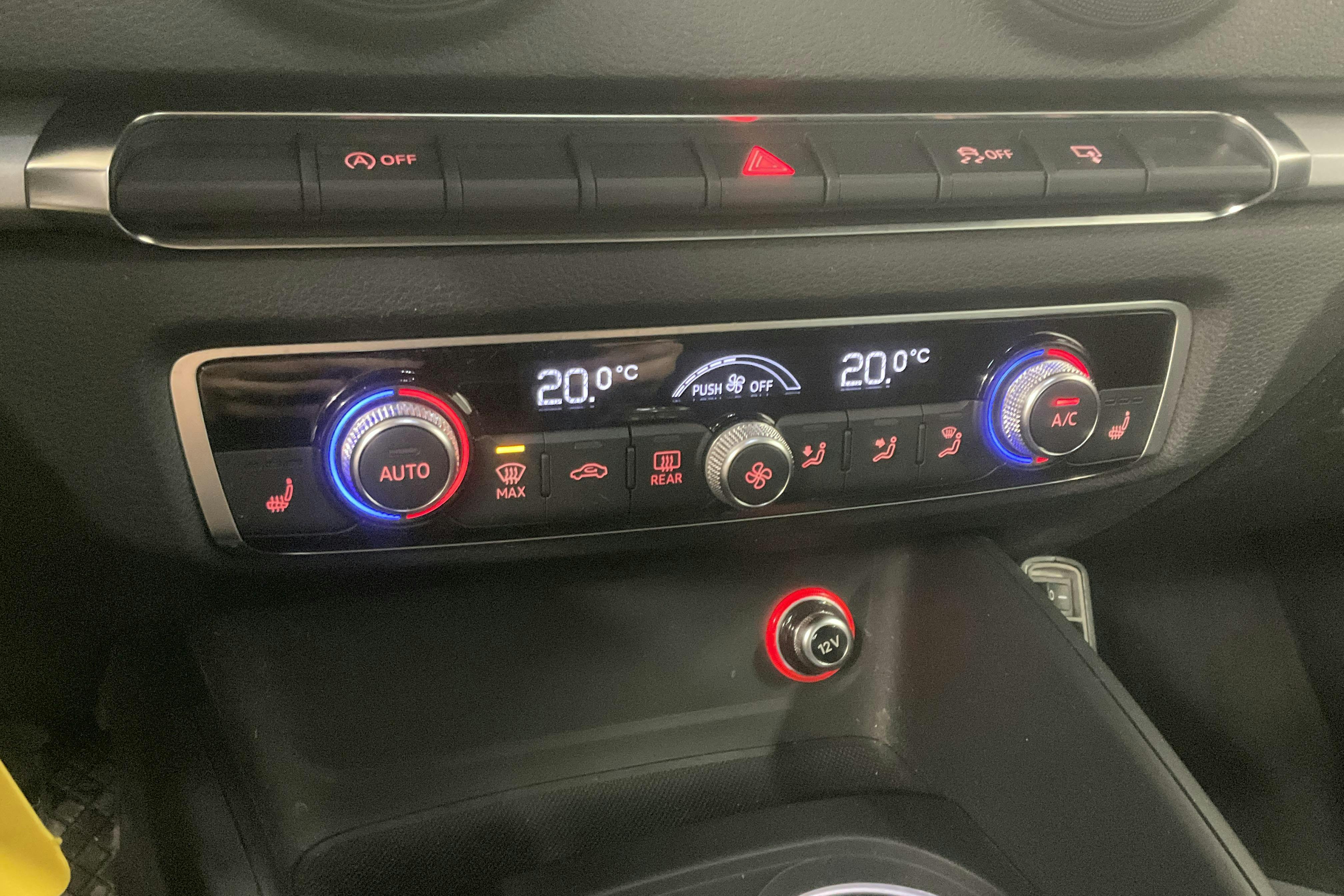 Audi A3 1.4 TFSI g-tron Sportback (110hk) - 223 890 km - Käsitsi - punane - 2016
