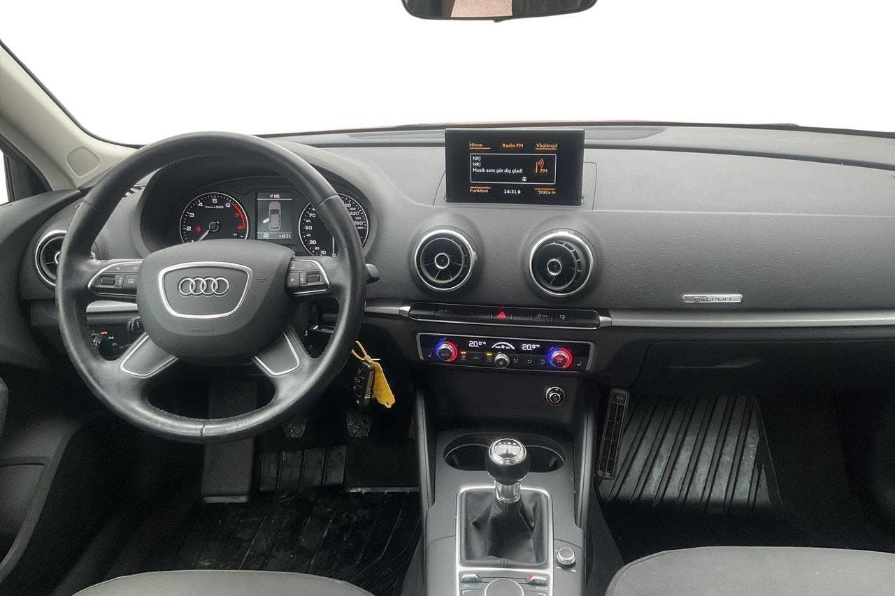 Audi A3 1.4 TFSI g-tron Sportback (110hk) - 223 890 km - Käsitsi - punane - 2016