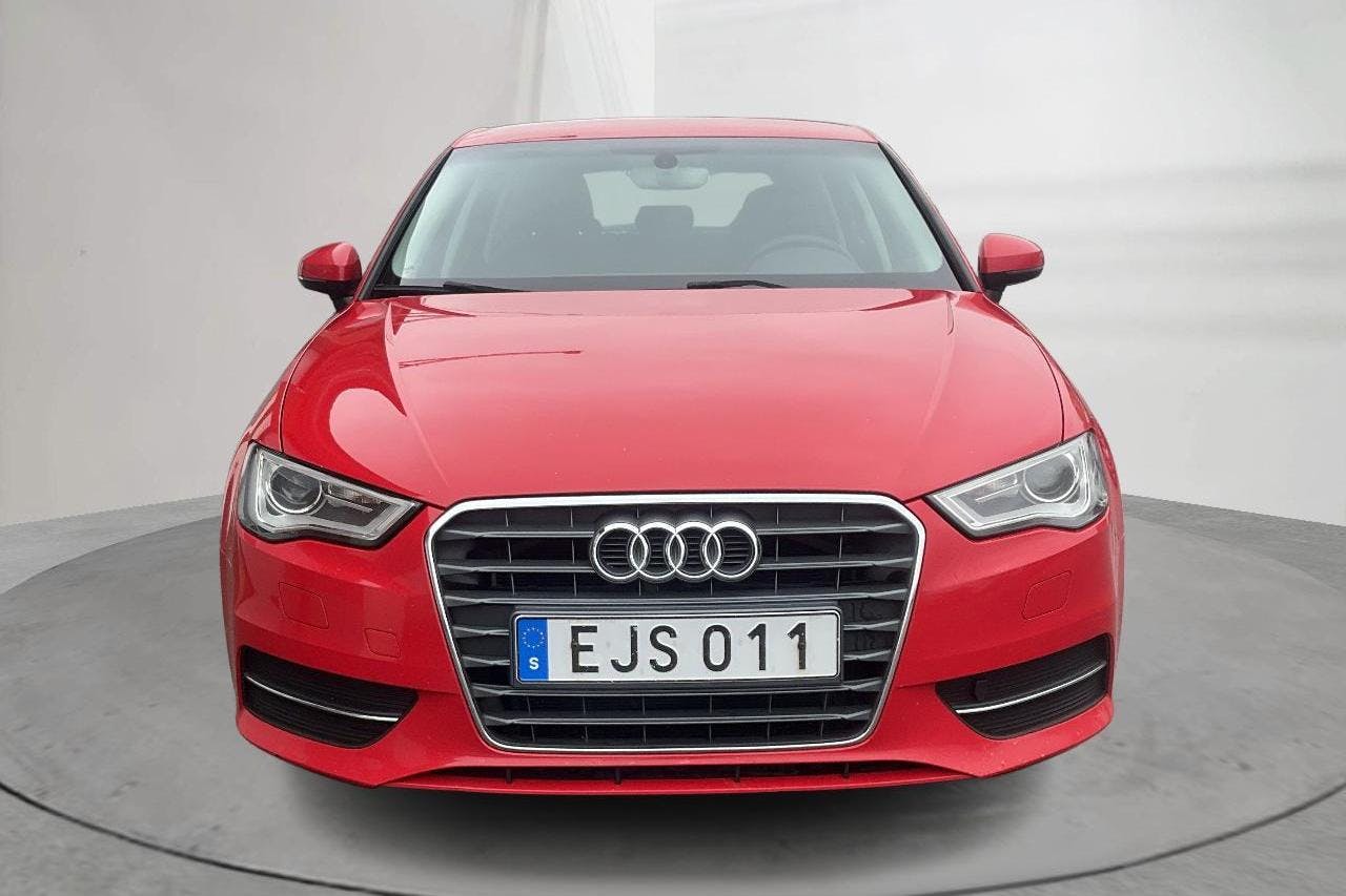 Audi A3 1.4 TFSI g-tron Sportback (110hk) - 223 890 km - Käsitsi - punane - 2016