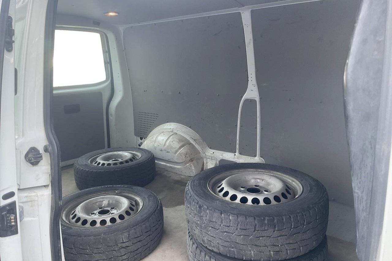VW Transporter T6 2.0 TDI BMT Skåp 4MOTION (150hk) - 123 720 km - Automaatne - valge - 2016