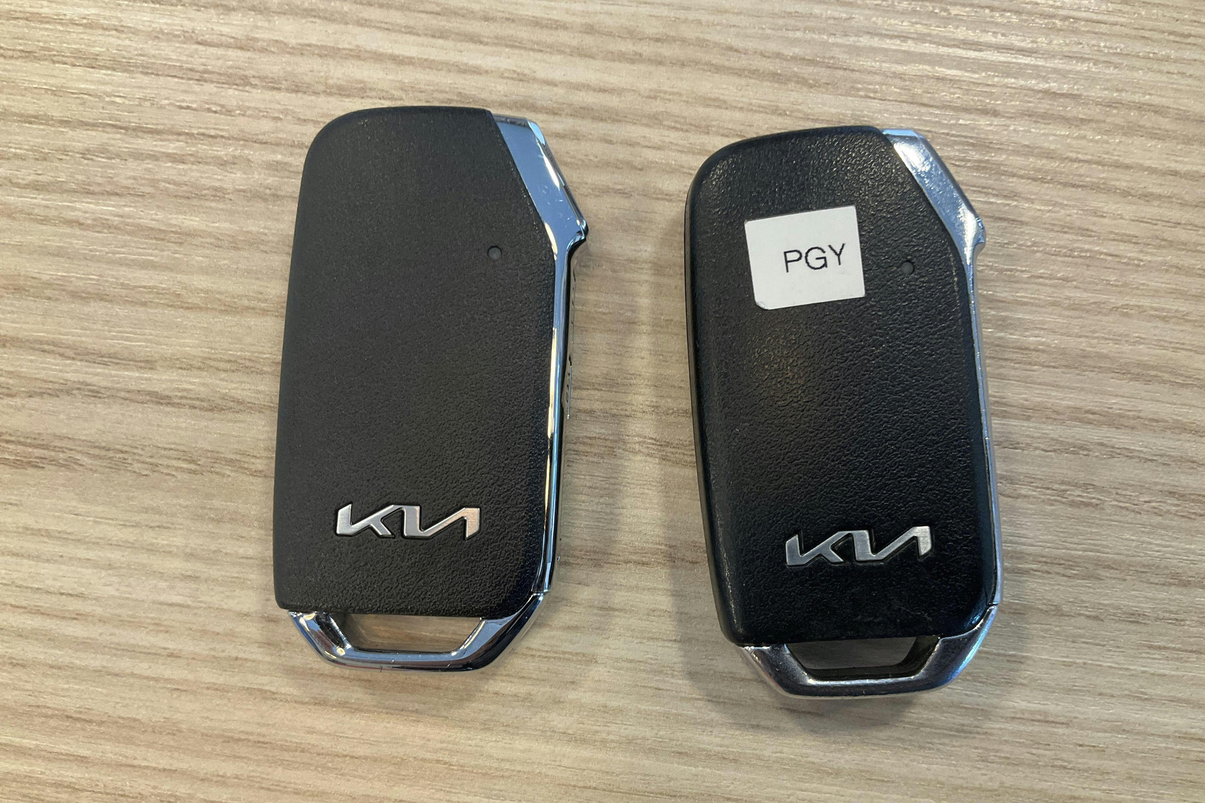 KIA Ceed 1.6 Plug-in Hybrid SW (141hk) - 4 625 mil - Automat - vit - 2022