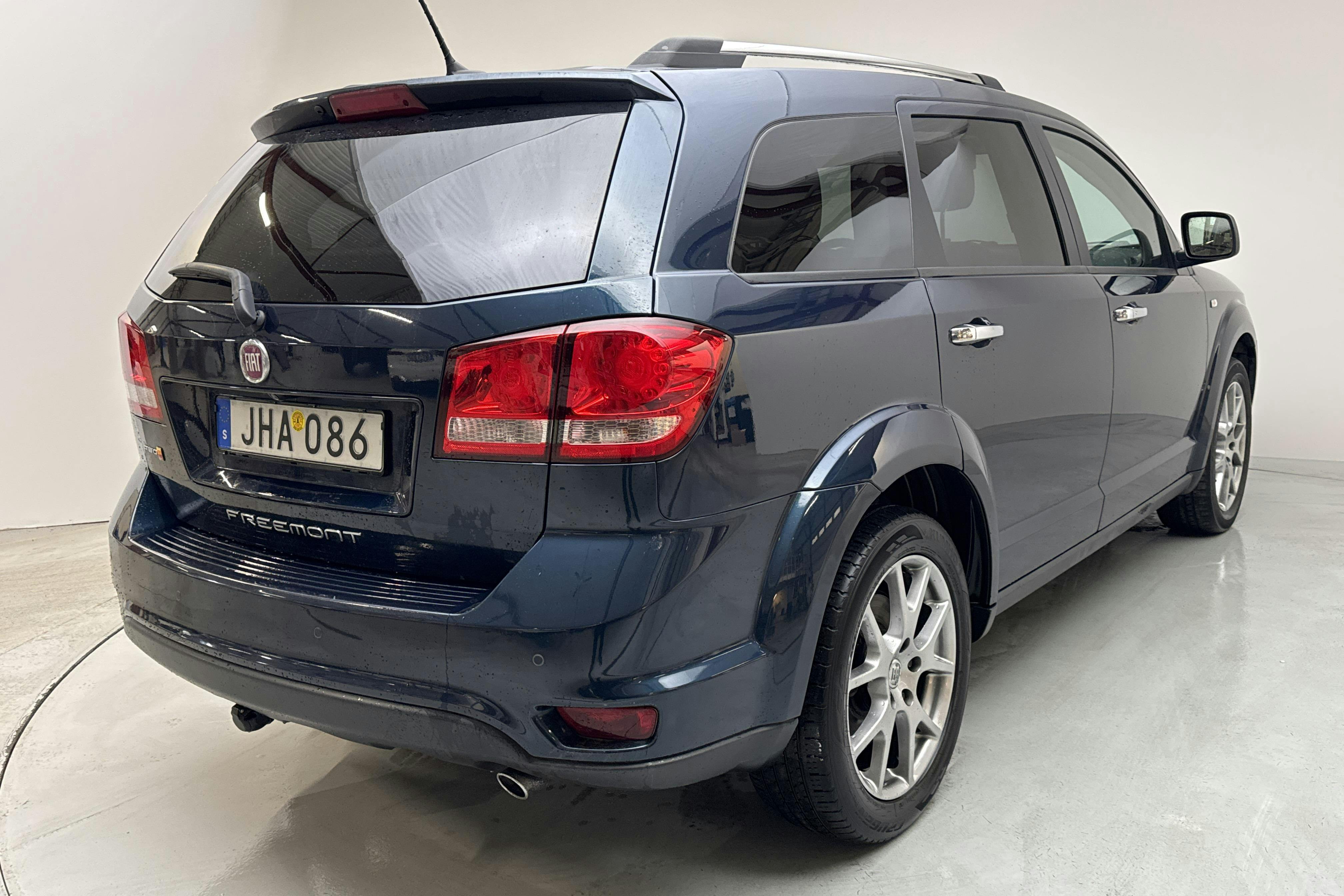 Fiat Freemont 2.0 Multijet AWD (170hk) - 187 400 km - Automatic - blue - 2014