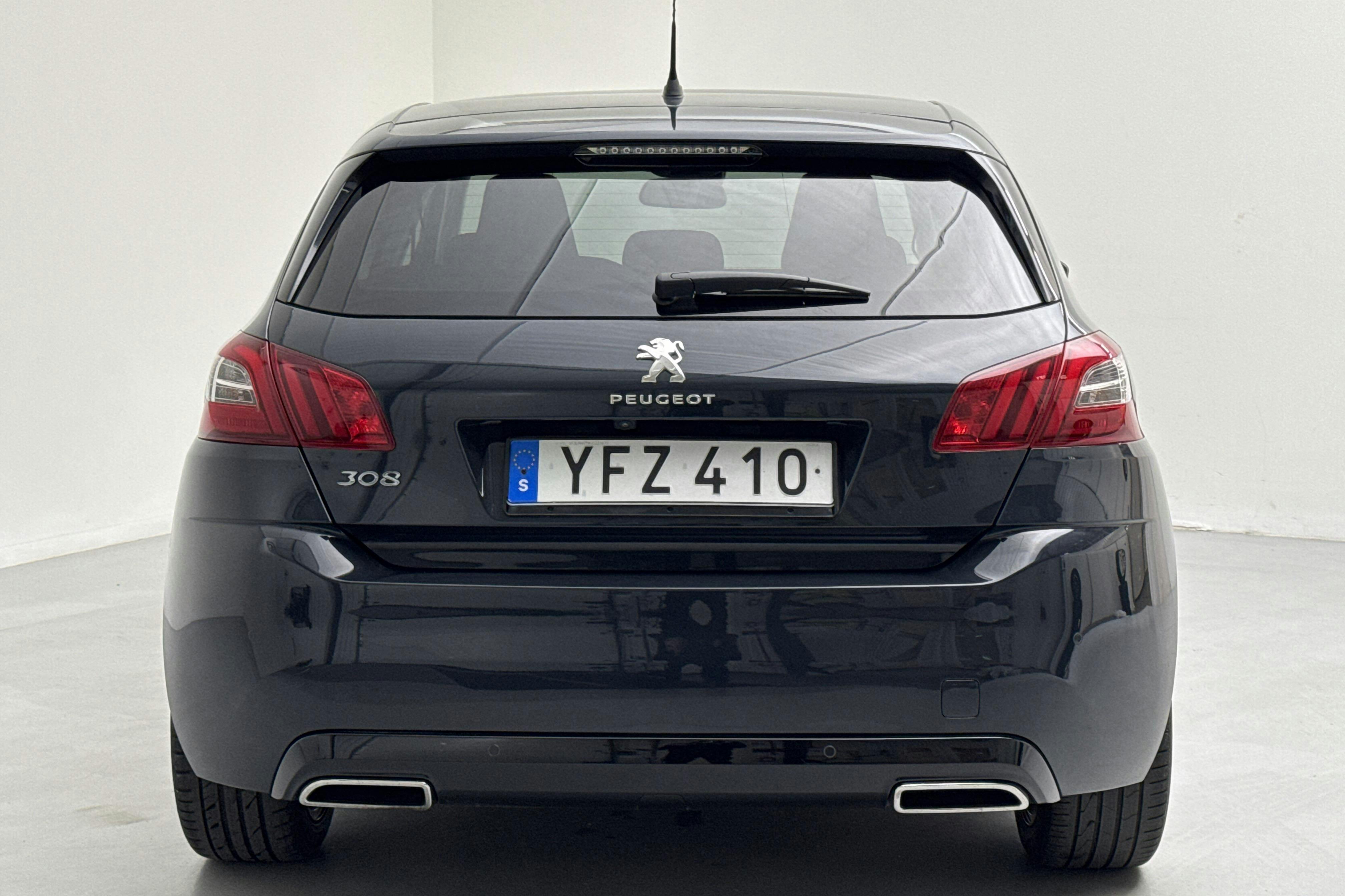 Peugeot 308 PureTech 5dr (130hk) - 127 640 km - Automatic - Dark Grey - 2017
