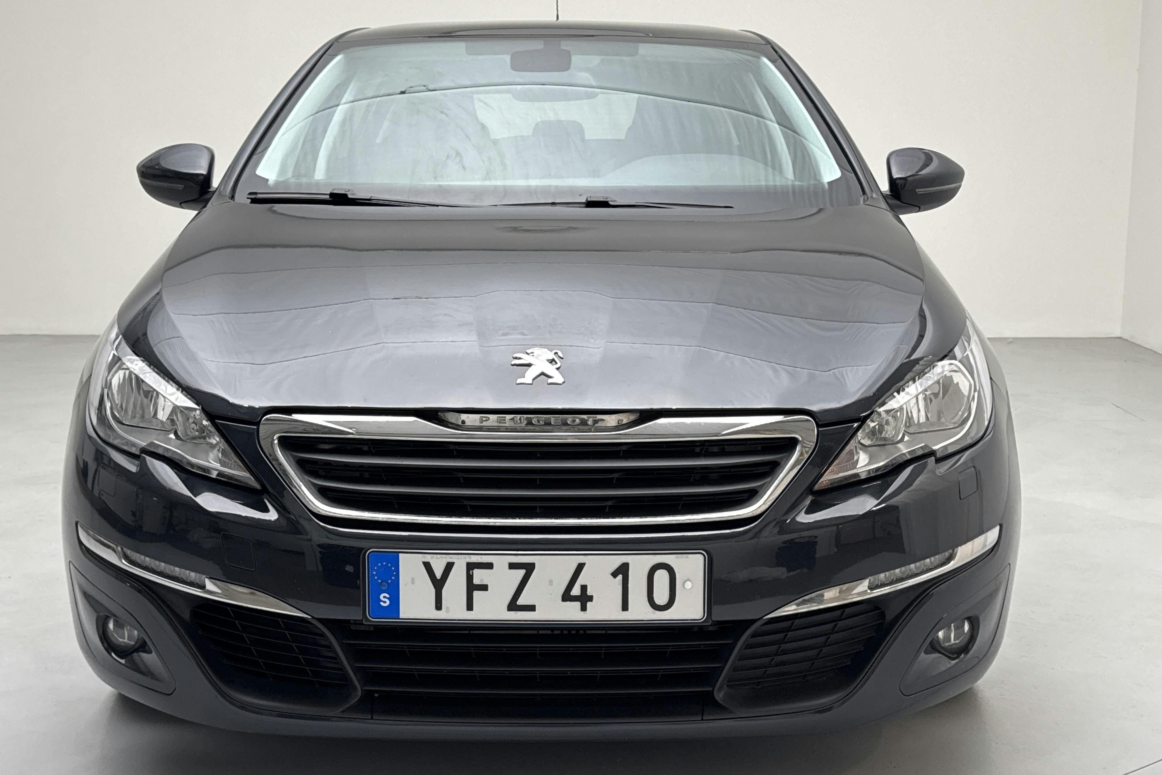 Peugeot 308 PureTech 5dr (130hk) - 127 640 km - Automatic - Dark Grey - 2017