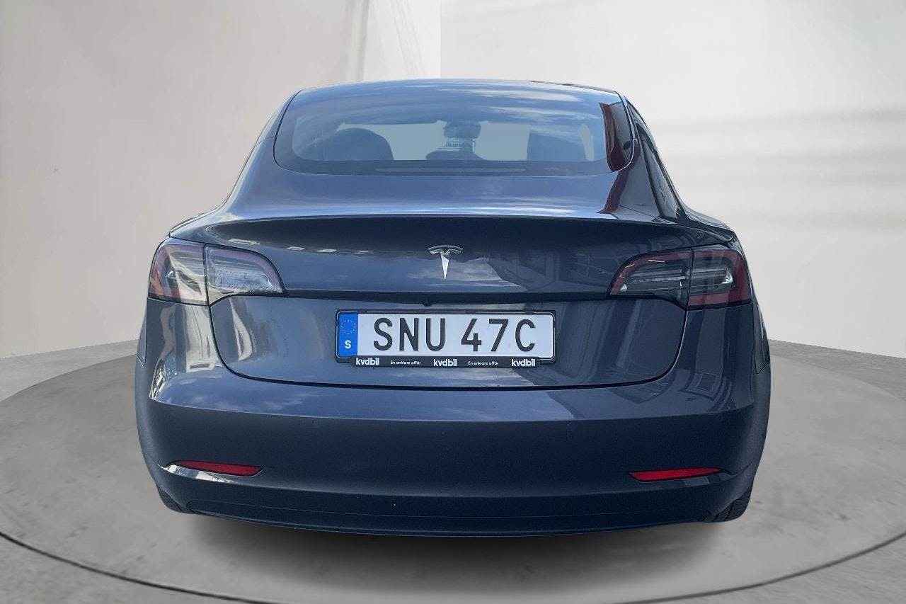 Tesla Model 3 Standard Range RWD - 109 500 km - Automatic - gray - 2019