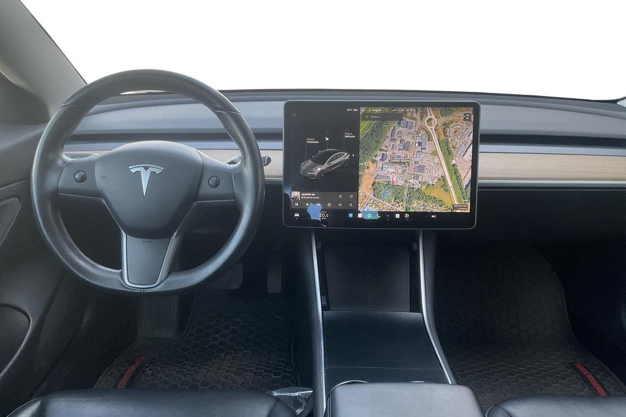 Tesla Model 3 Standard Range RWD - 109 500 km - Automatic - gray - 2019