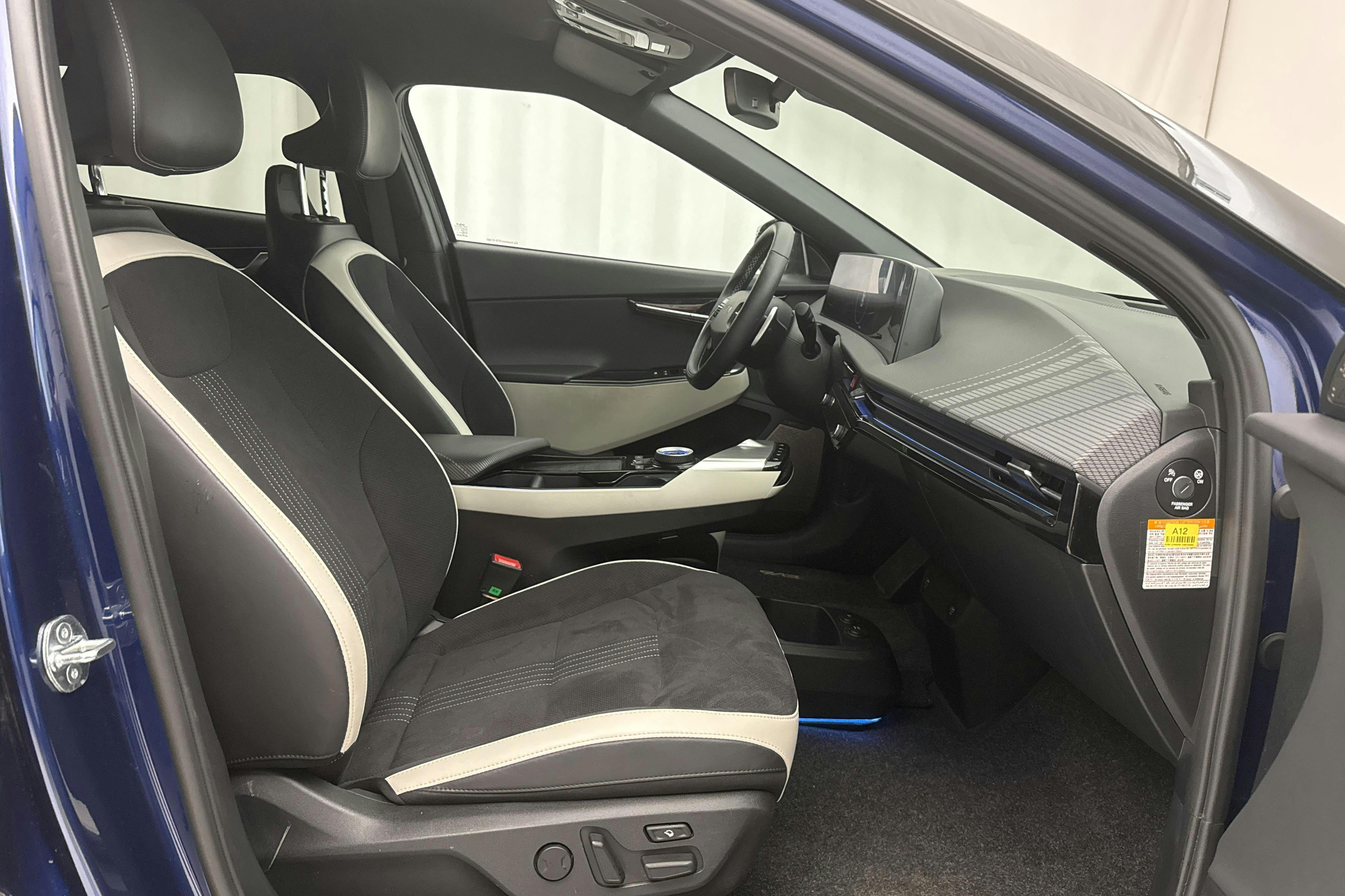 KIA EV6 AWD (325hk) - 3 419 mil - Automat - blå - 2023
