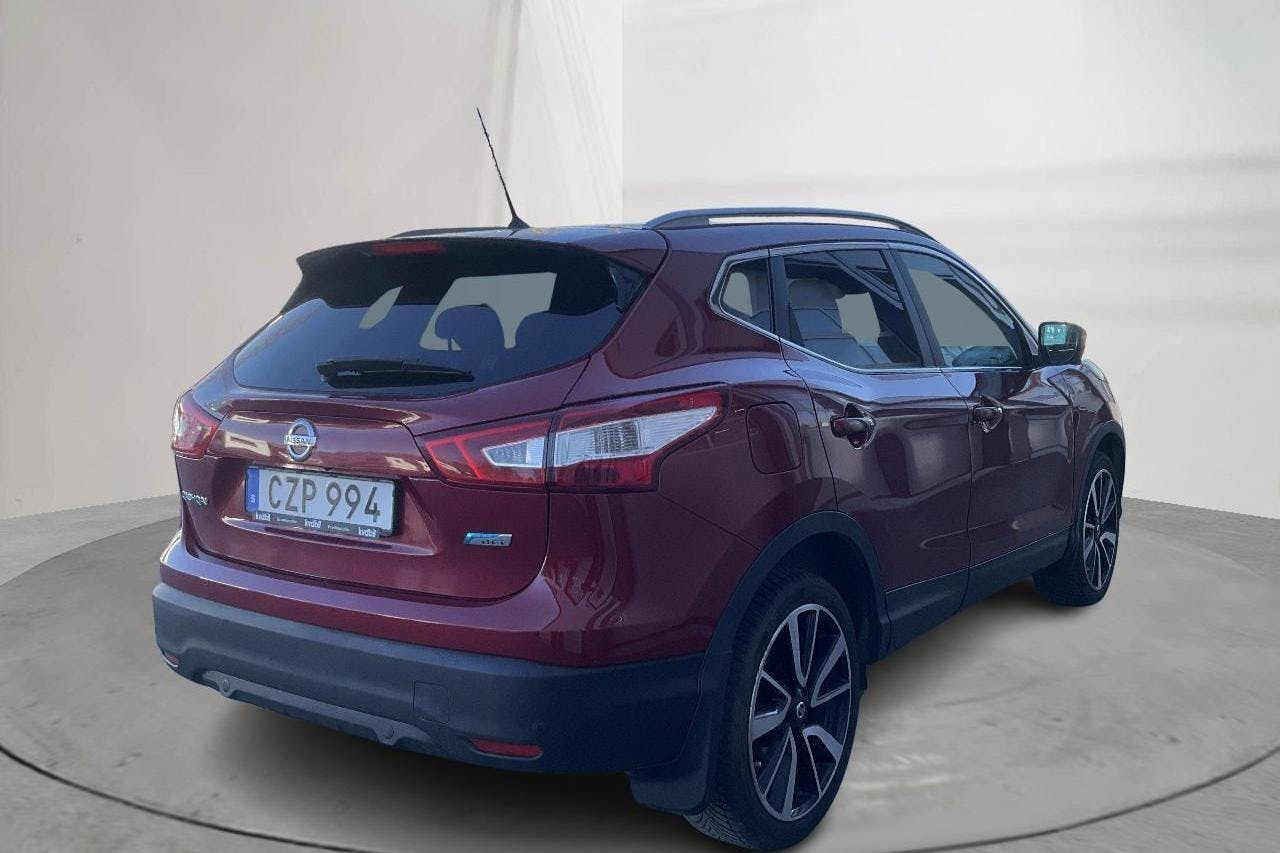 Nissan Qashqai 1.6 dCi (130hk) - 12 566 mil - Automat - röd - 2014