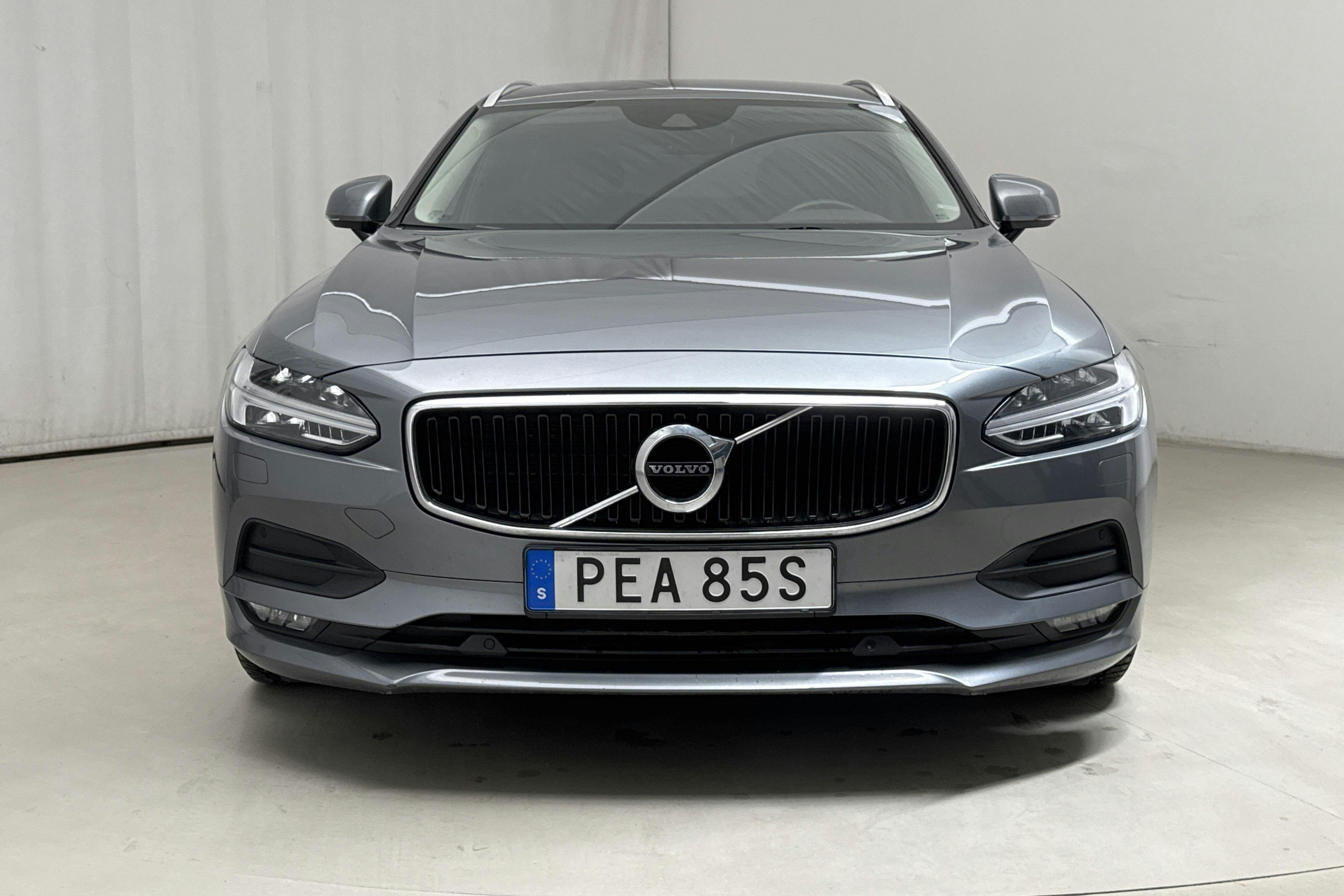 Volvo V90 D4 AWD (190hk) - 111 790 km - Automatic - gray - 2020