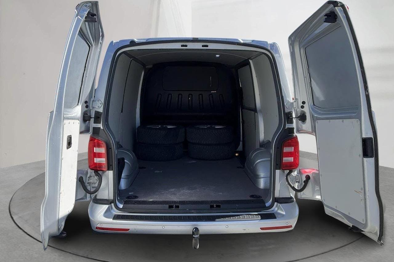 VW Transporter T6 2.0 TDI BMT 4MOTION (204hk) - 161 210 km - Automaatne - hõbe - 2018