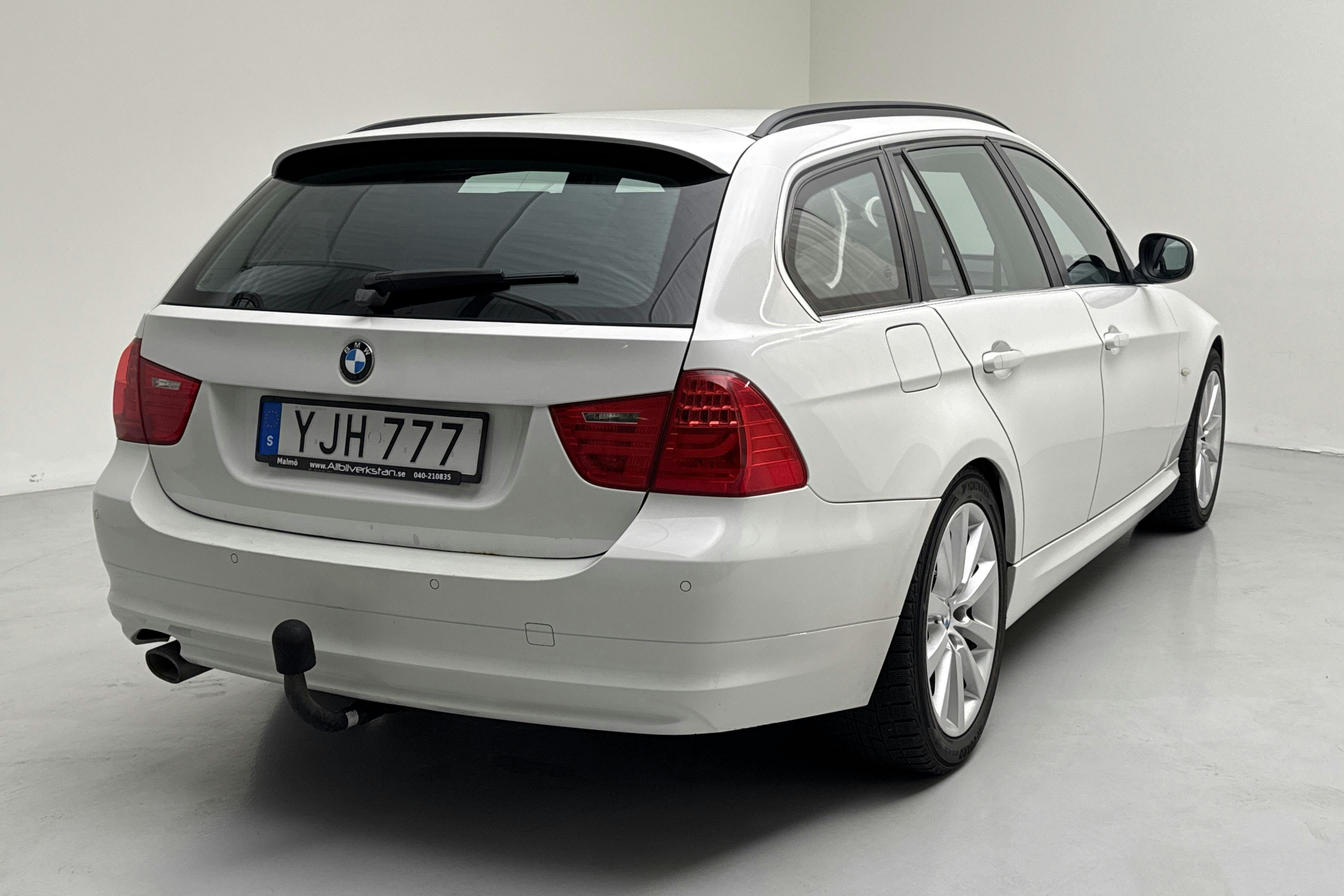 BMW 316d Touring, E91 (116hk) - 17 220 mil - Manuell - vit - 2011