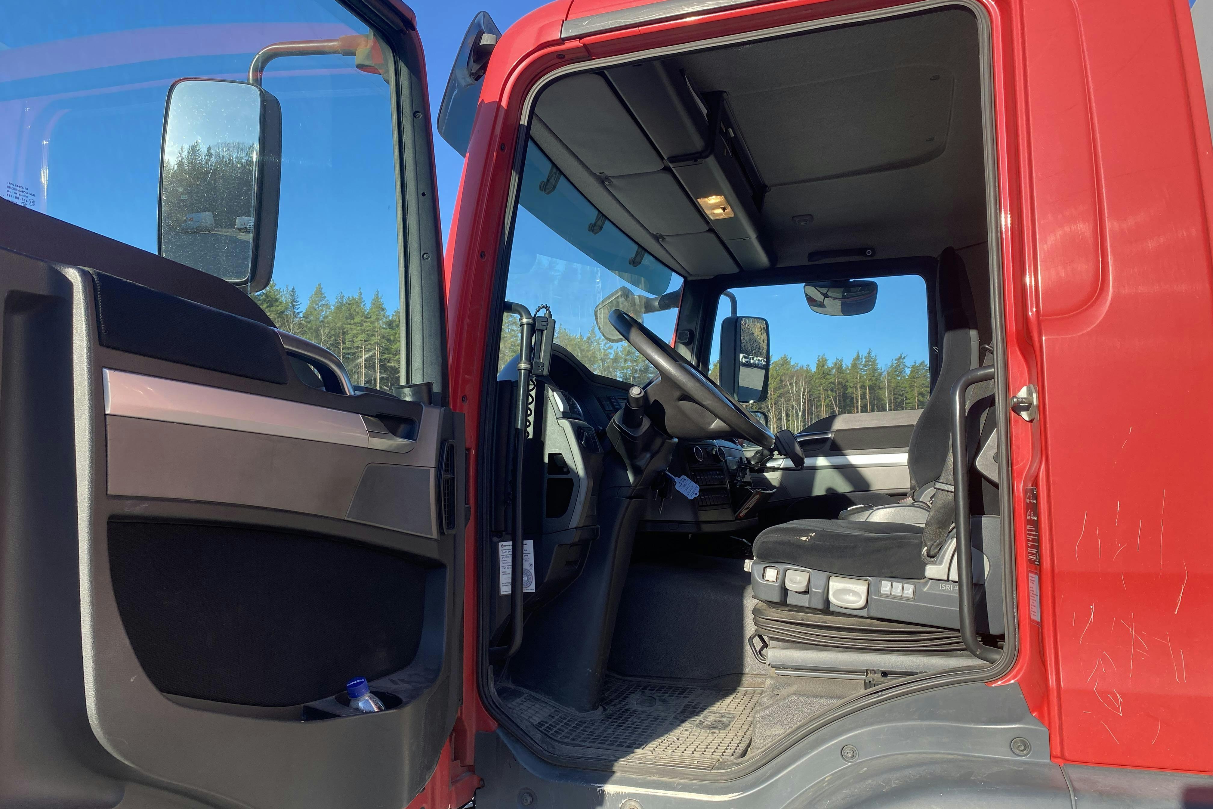 M.A.N TGM 18.290 LL - 191 557 km - Automaattinen - punainen - 2014