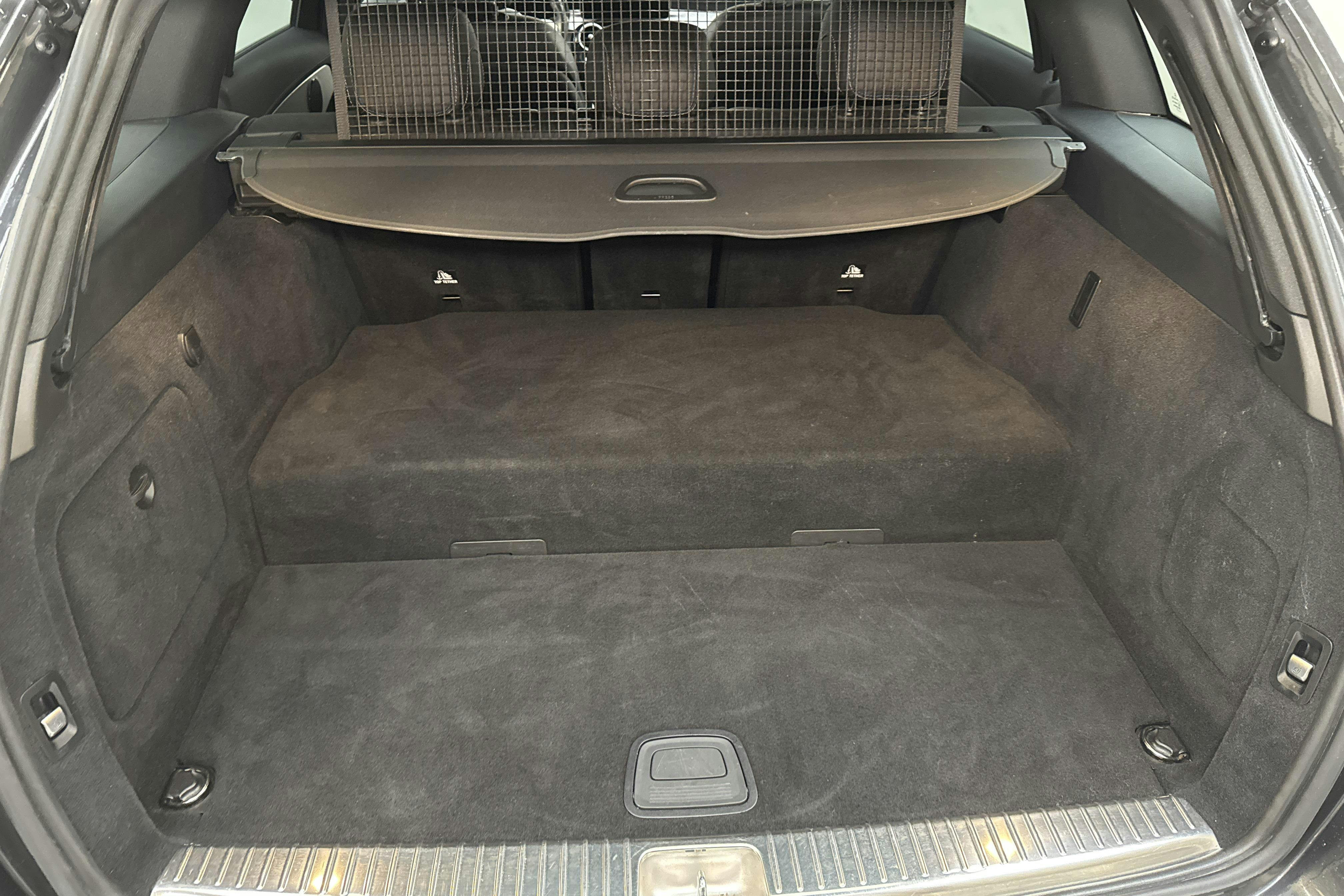 Mercedes C 300 de Kombi S205 (306hk) - 67 320 km - Automatyczna - szary - 2021