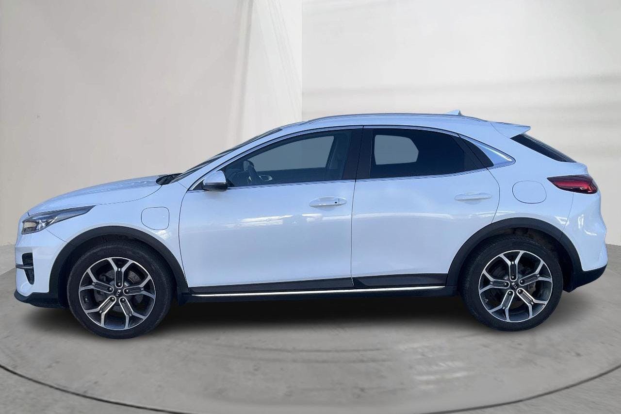 KIA XCeed 1.6 Plug-in Hybrid 5dr (141hk) - 10 101 mil - Automat - vit - 2021