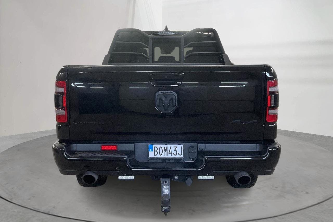 Dodge RAM 1500 5.7 (395hk) - 9 332 mil - Automat - svart - 2022
