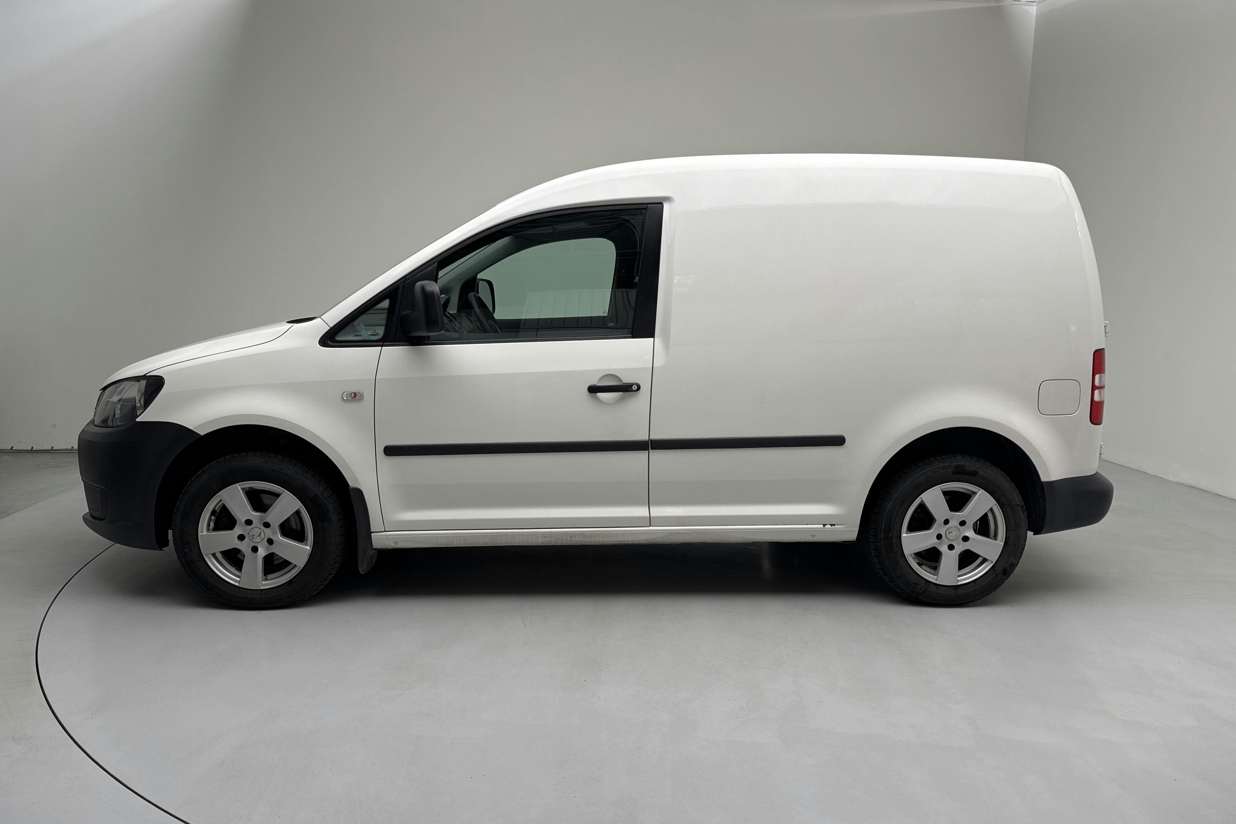 VW Caddy 1.6 TDI Skåp (102hk) - 179 600 km - Automatic - white - 2012