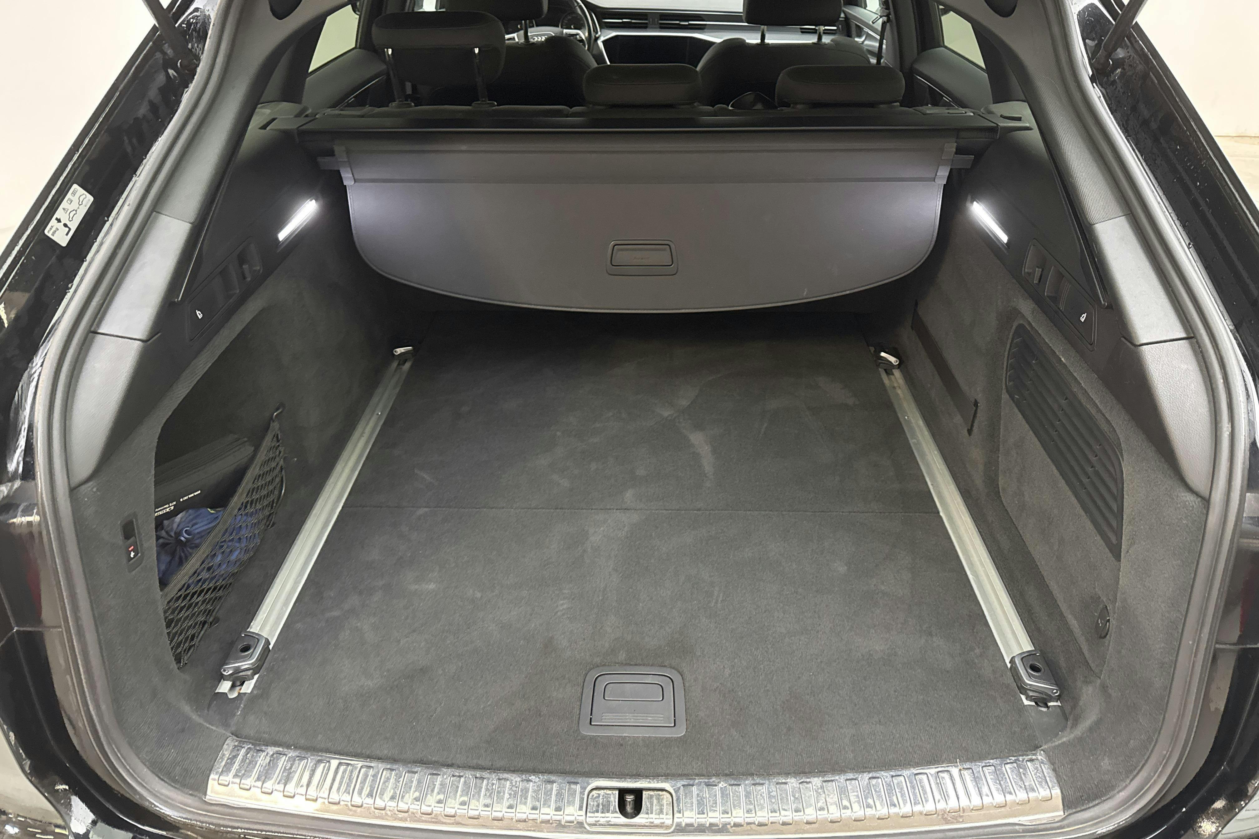 Audi A6 Avant 40 TDI quattro (204hk) - 16 758 mil - Automat - svart - 2020