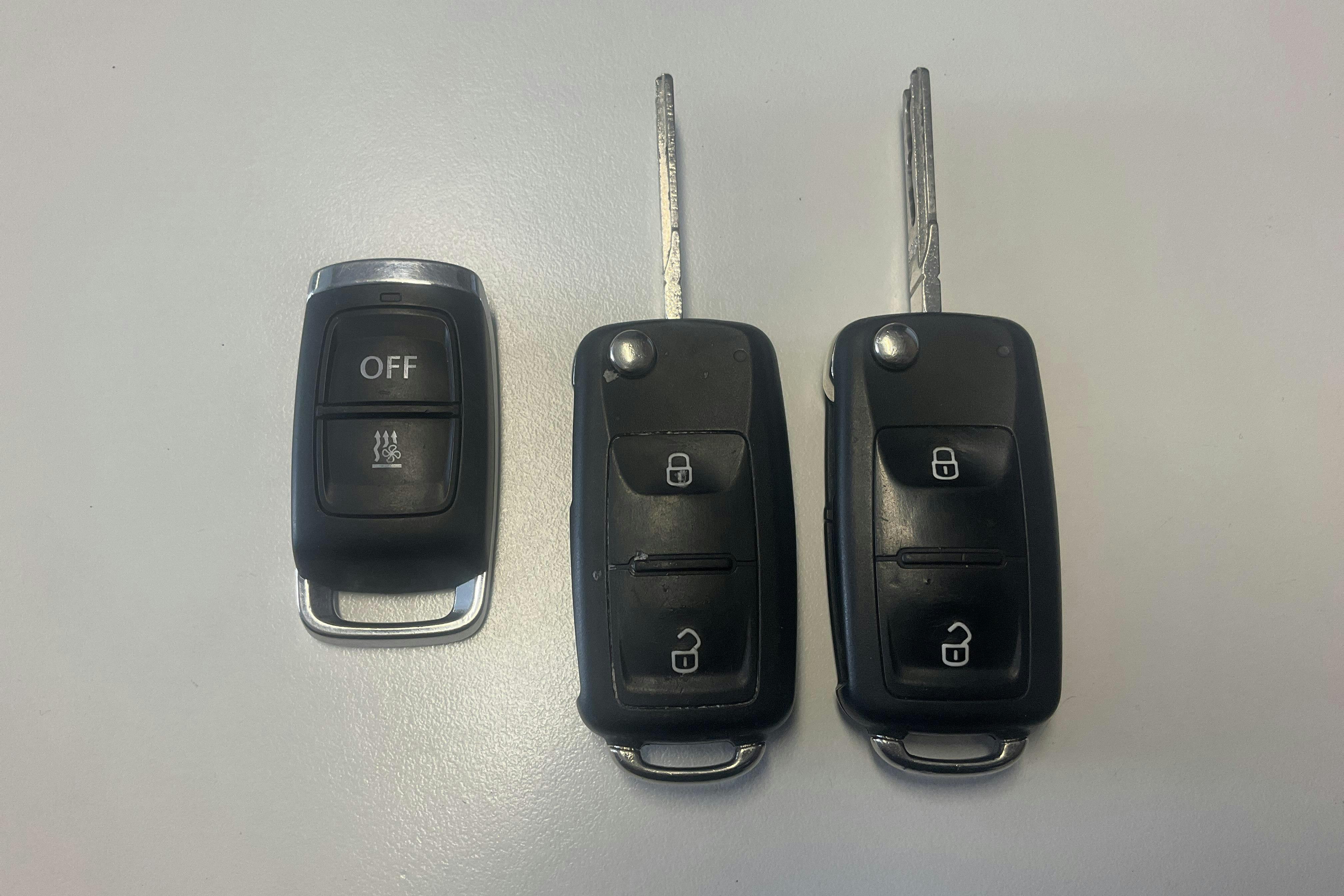 VW Transporter T6 2.0 TDI BMT 4MOTION (150hk) - 50 620 km - Automaatne - valge - 2019