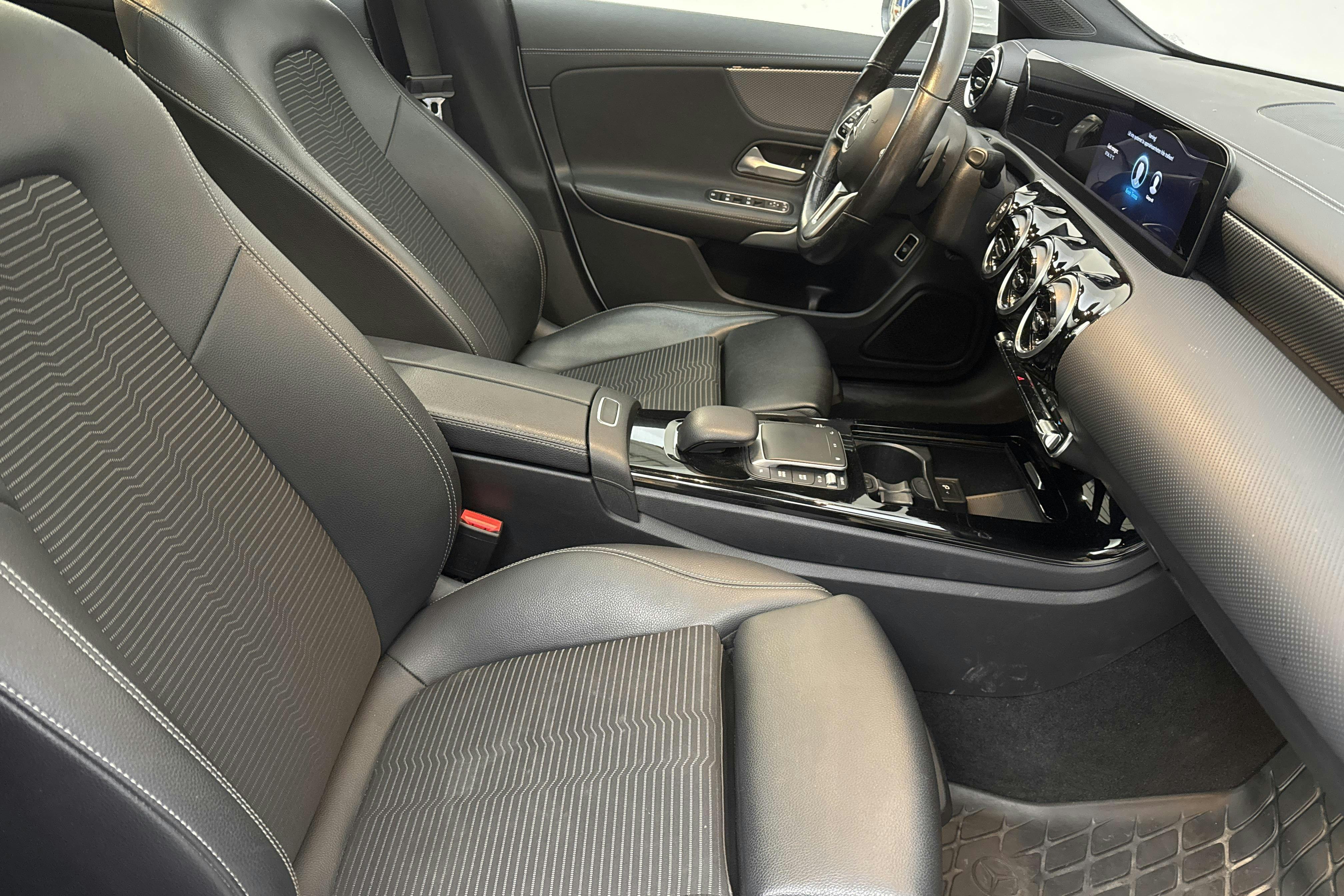 Mercedes CLA 200 d Shooting Brake X118 (150hk) - 114 770 km - Automatic - white - 2021