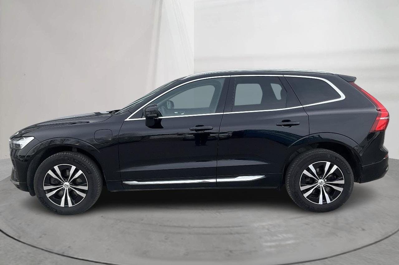 Volvo XC60 T6 AWD Recharge (350hk) - 107 650 km - Automatyczna - czarny - 2023