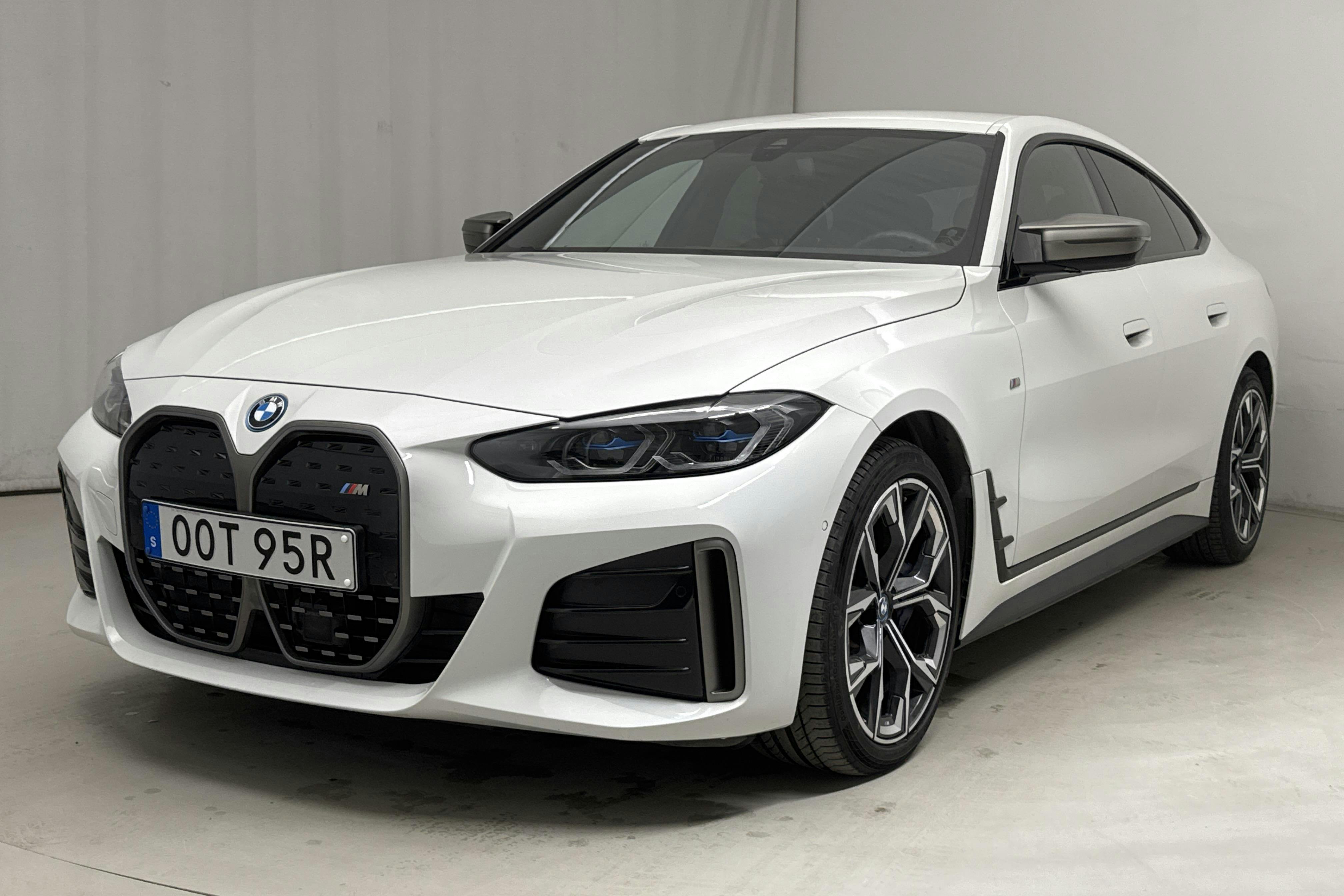 BMW i4 M50 xDrive, G26 (523hk) - 57 550 km - Automatic - white - 2023