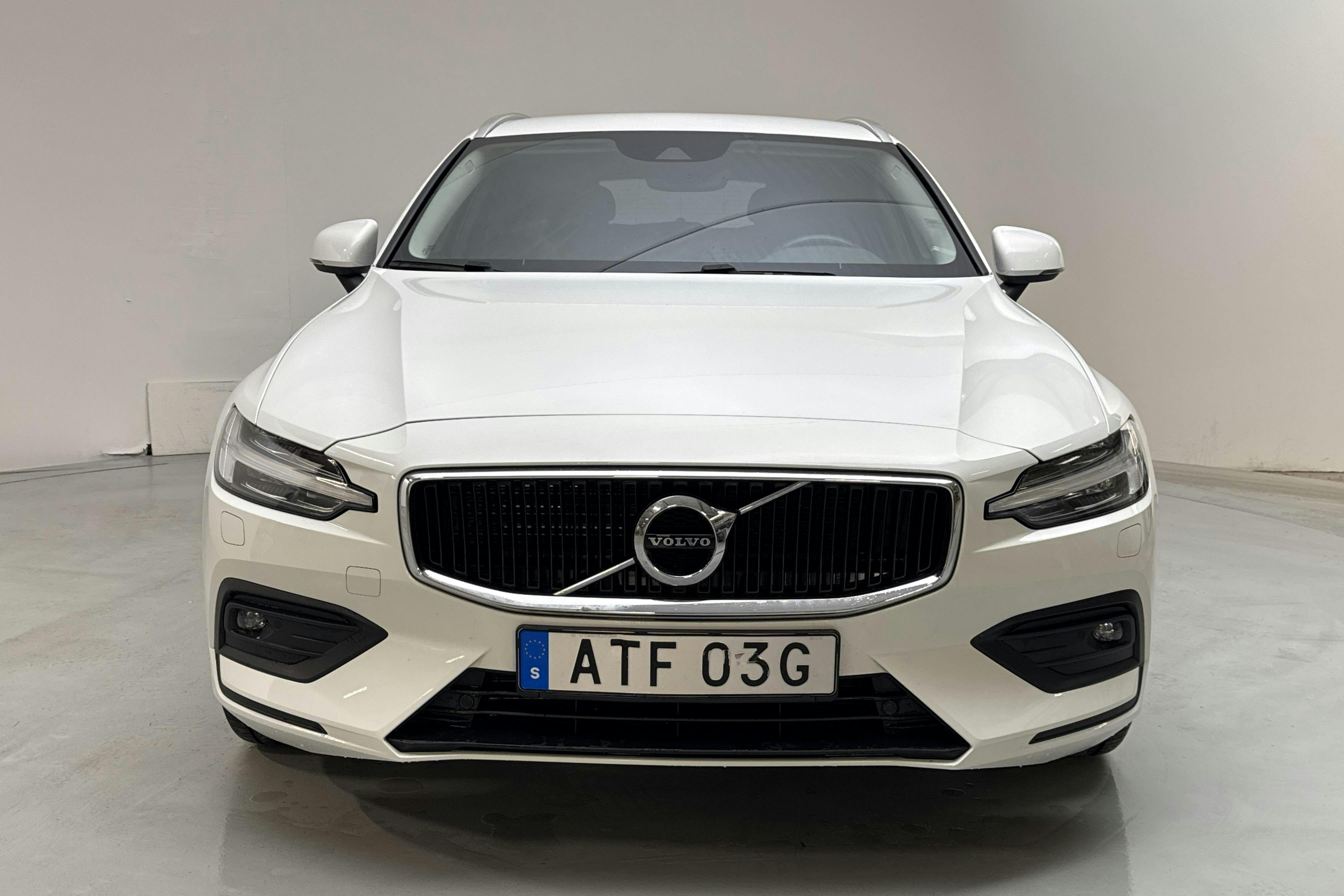 Volvo V60 T4 (190hk) - 59 510 km - Automatic - white - 2020