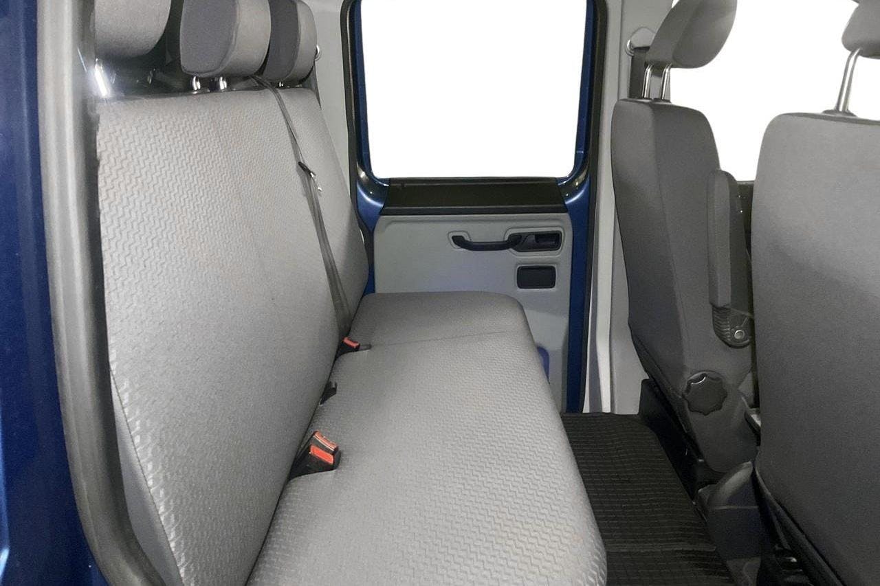 VW Transporter T5 2.0 BiTDI Pickup 4MOTION (180hk) - 176 680 km - Käsitsi - sinine - 2015