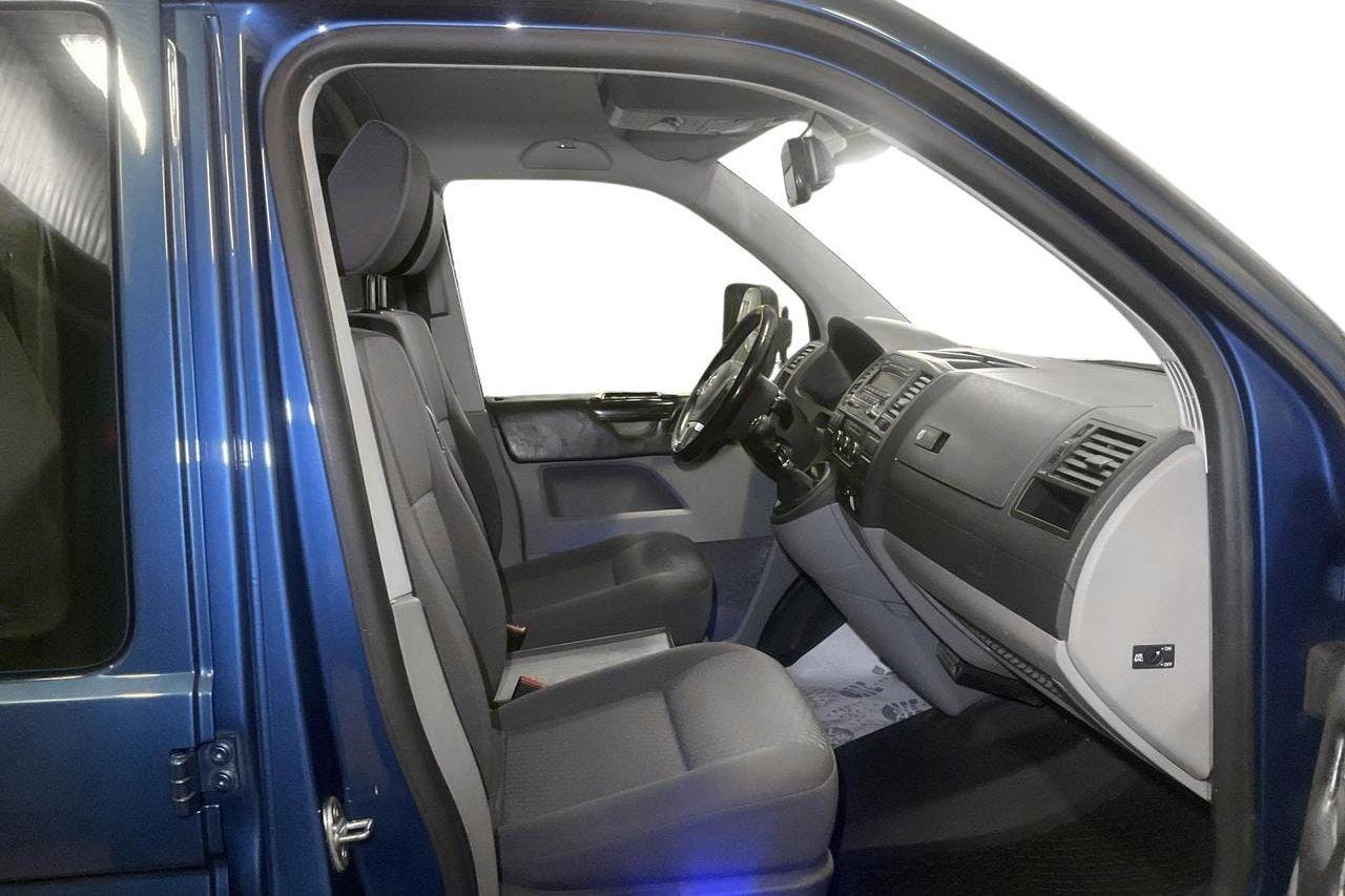 VW Transporter T5 2.0 BiTDI Pickup 4MOTION (180hk) - 176 680 km - Käsitsi - sinine - 2015