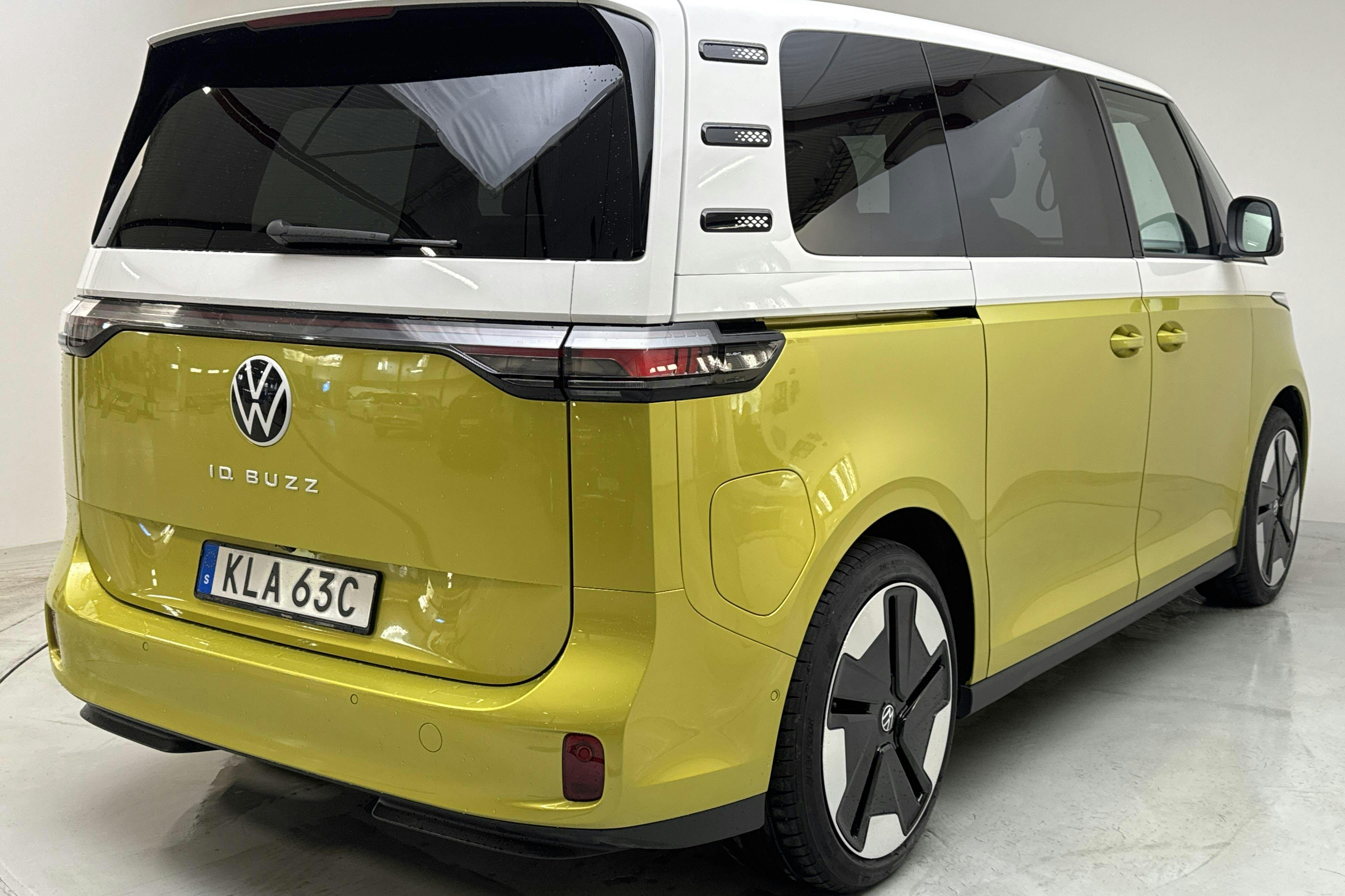 VW ID. Buzz (204hk) - 2 593 mil - Automat - 2023