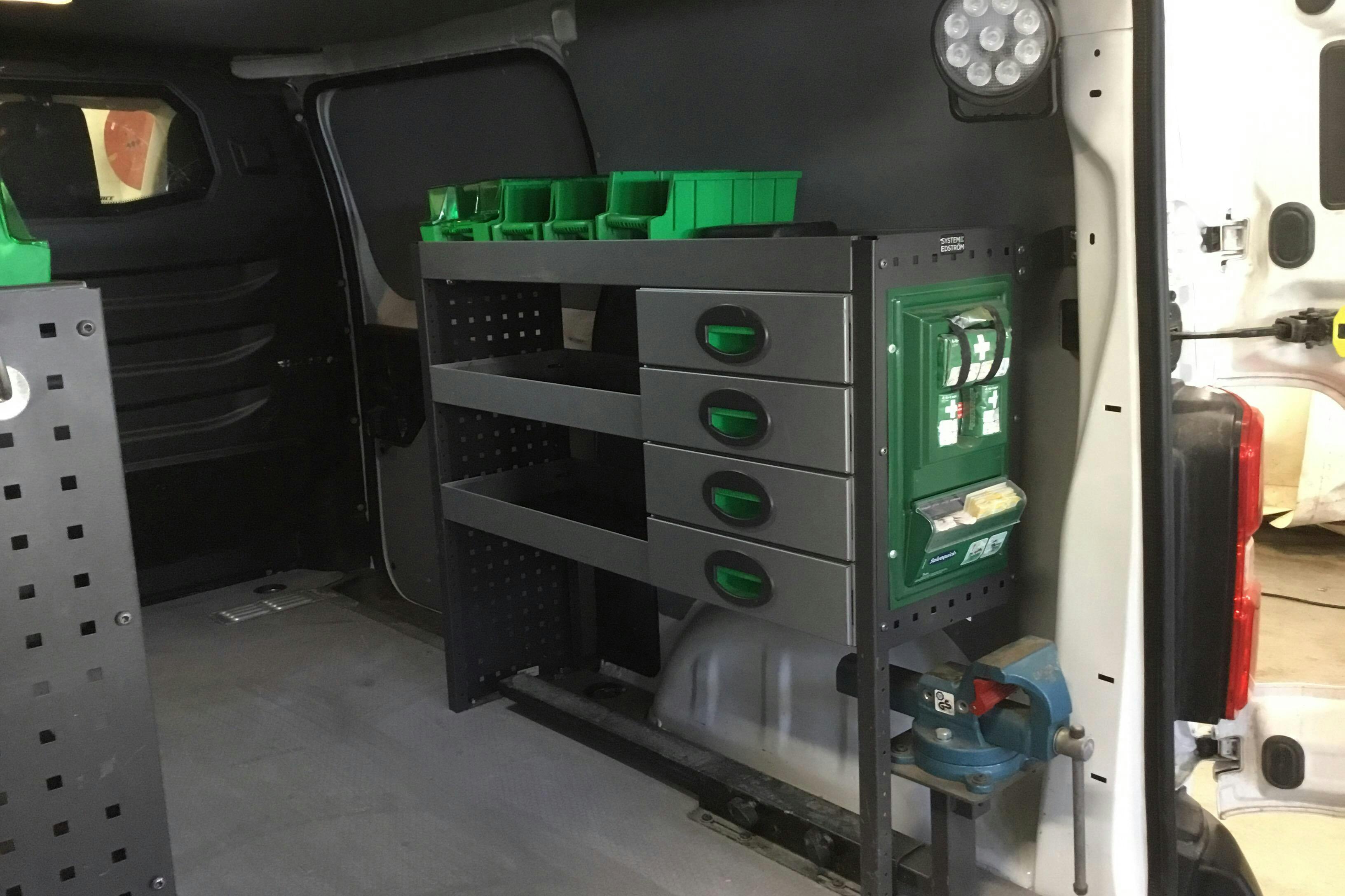 Peugeot Expert BlueHDi Skåp (177hk) - 3 534 mil - Automat - vit - 2022