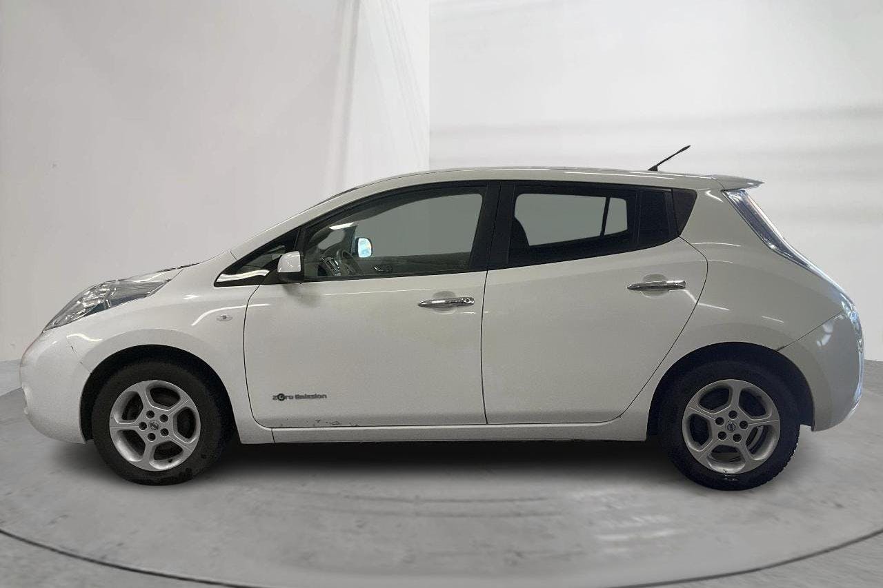 Nissan LEAF 5dr (109hk) - 15 596 mil - Automat - vit - 2013