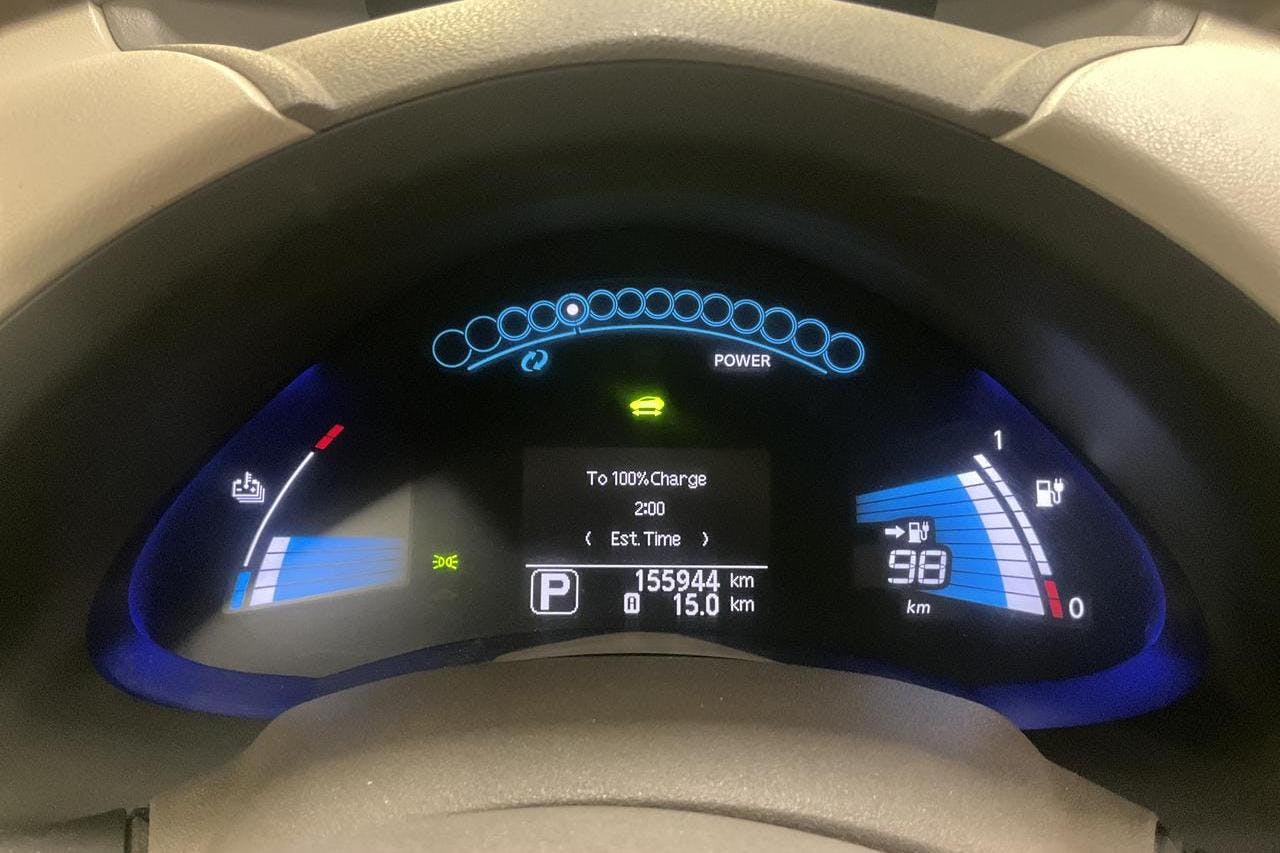 Nissan LEAF 5dr (109hk) - 15 596 mil - Automat - vit - 2013