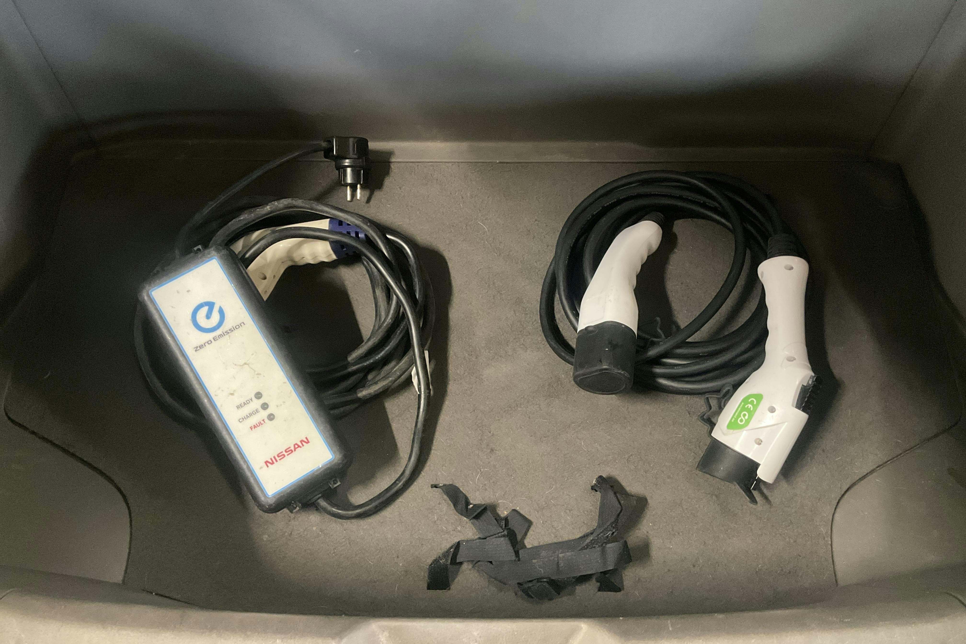 Nissan LEAF 5dr (109hk) - 15 596 mil - Automat - vit - 2013
