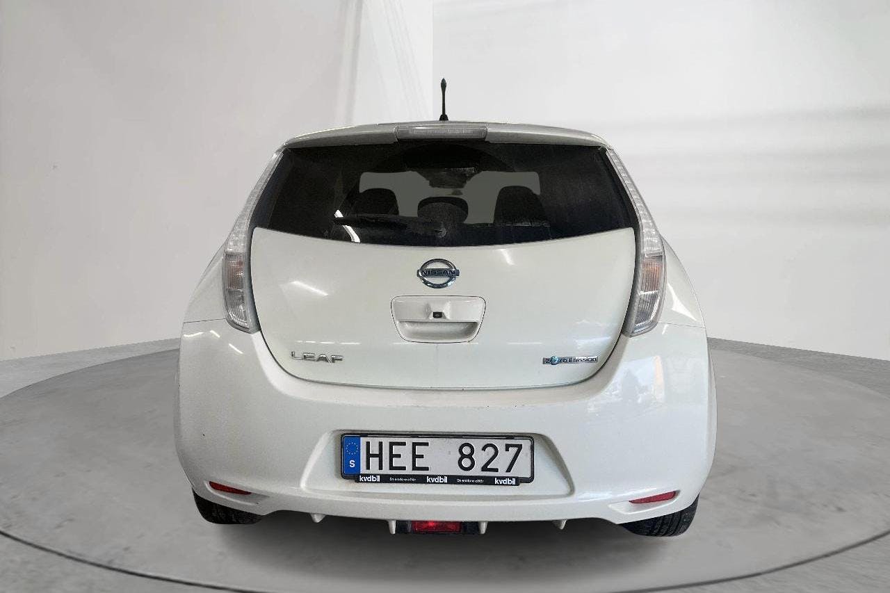 Nissan LEAF 5dr (109hk) - 15 596 mil - Automat - vit - 2013